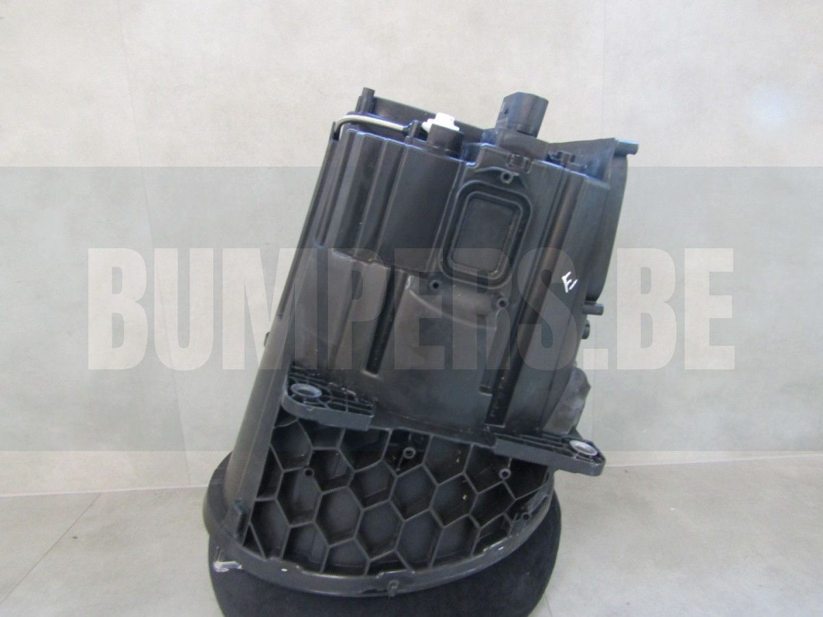 KOPLAMP MERCEDES G Clase W463/464 VOLLEDIGE LED MULTIBEAM AMG 18- RECHTS A4639067602 Z375/K2/12F head lamp single usado en Menorca foto 3