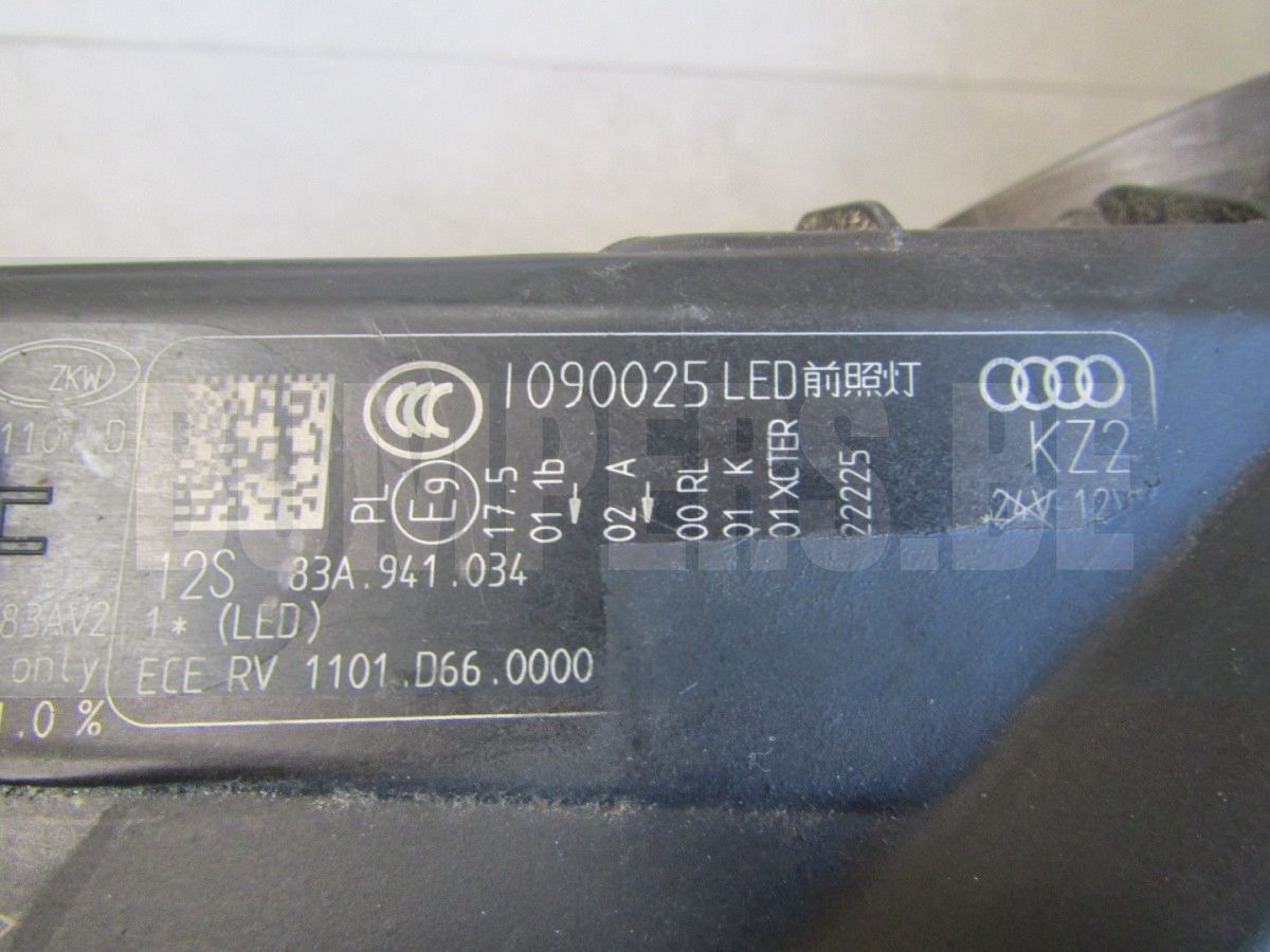 Koplamp Audi Q3 83A FULL LED 18- RH RECHTS 83A941034 Z377/K2/13F head lamp single usado en Menorca foto 4