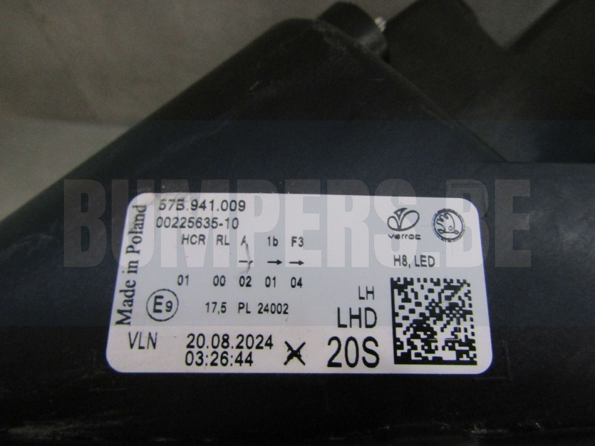 KOPLAMP SKODA KAROQ 57B FACELIFT LED 21- LH 57B941009 S2143/K1/2D head lamp single usado en Menorca foto 2