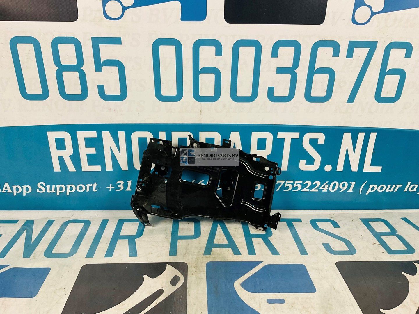 Accubak Steun Peugeot Partner 9815411580 9815288480 2-B2A-6136A battery container battery holder usado en Menorca