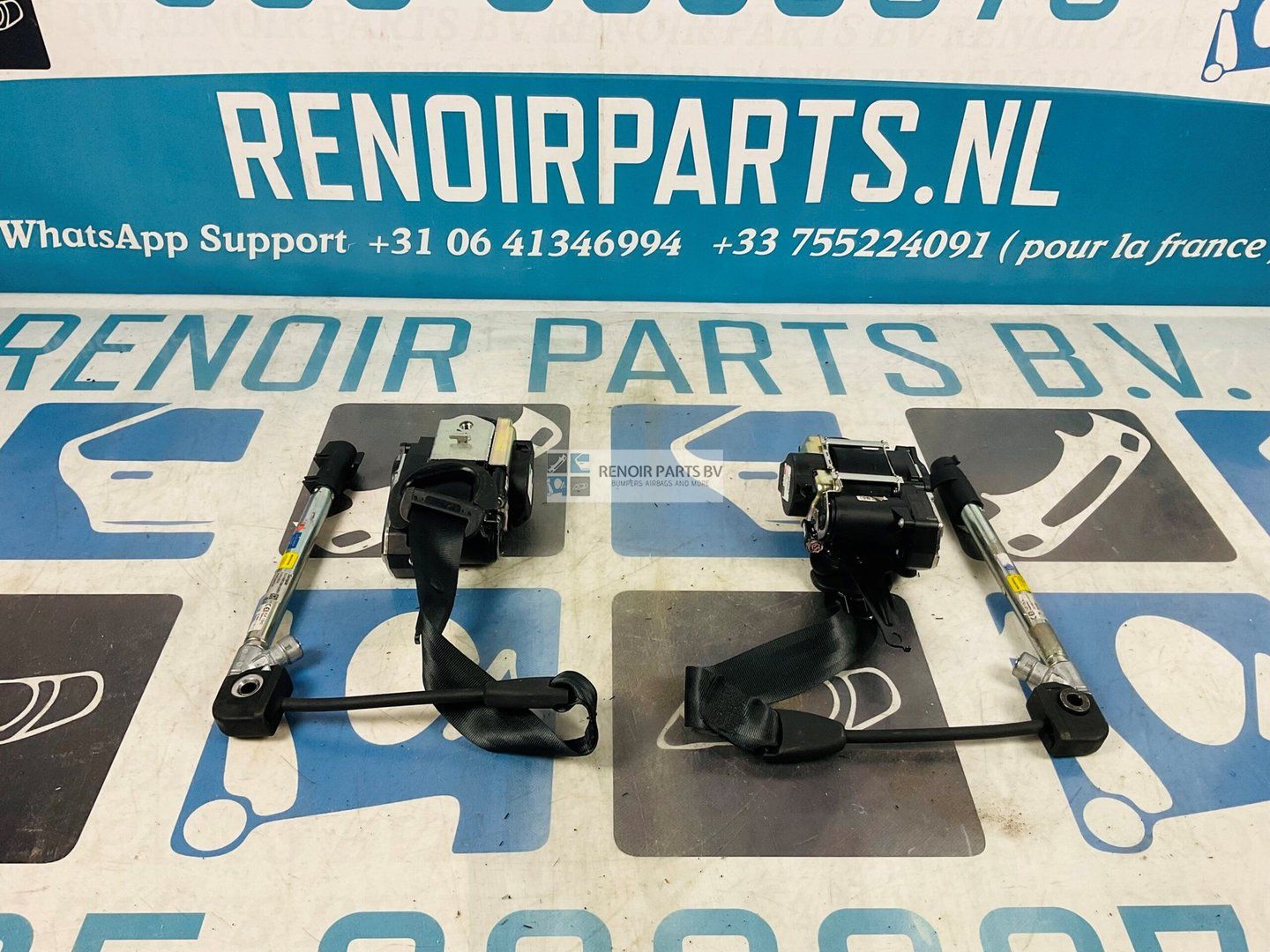 Gordels Volkswagen Passat B8 636199000A 636198900A 3-A43-6228A seatbelt set of 2 usado en Menorca