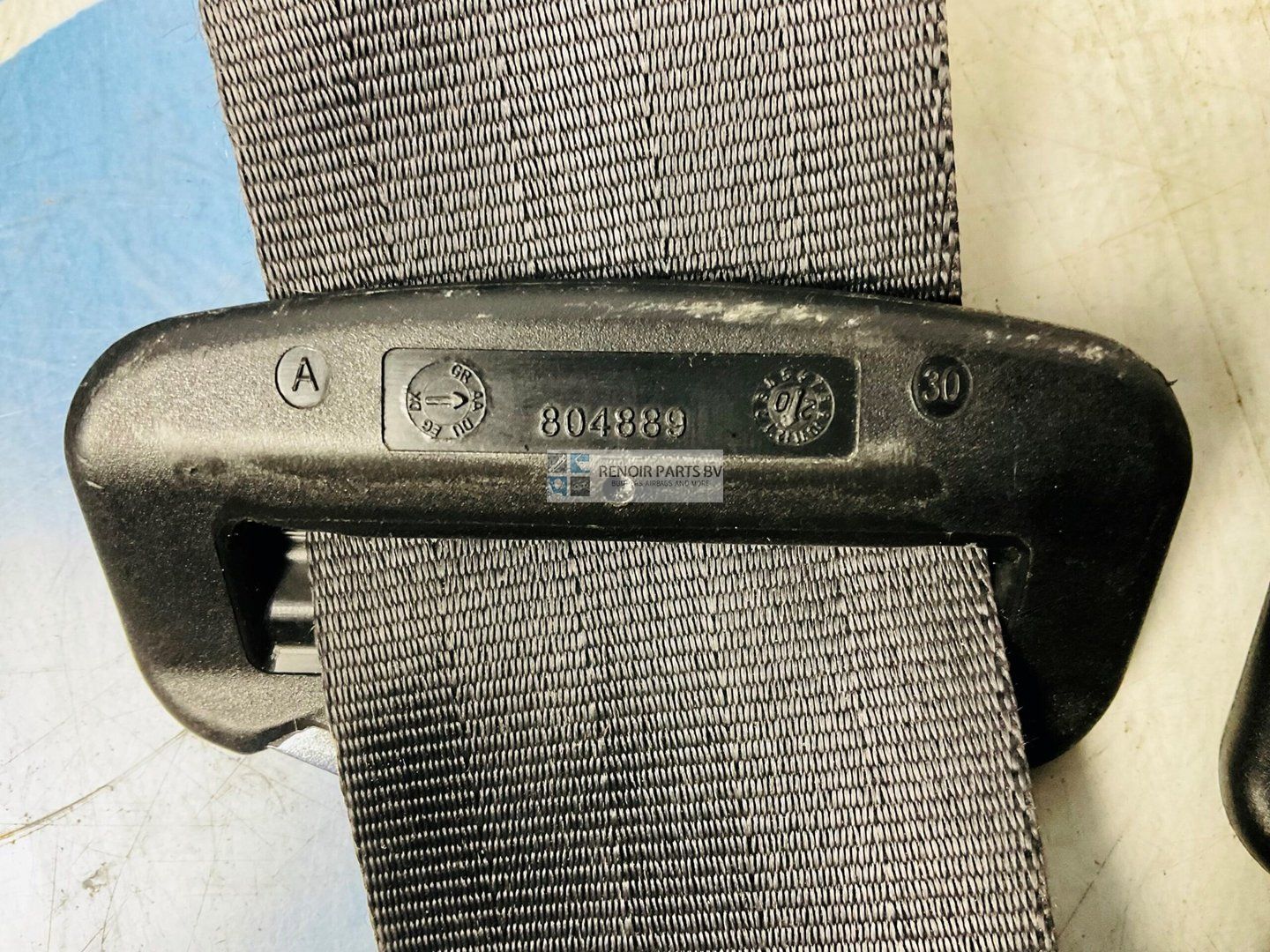 Gordels Peugeot Expert L+R Links Rechts 804889 2019-2023 3-A38-6294A seatbelt set of 2 usado en Menorca foto 3