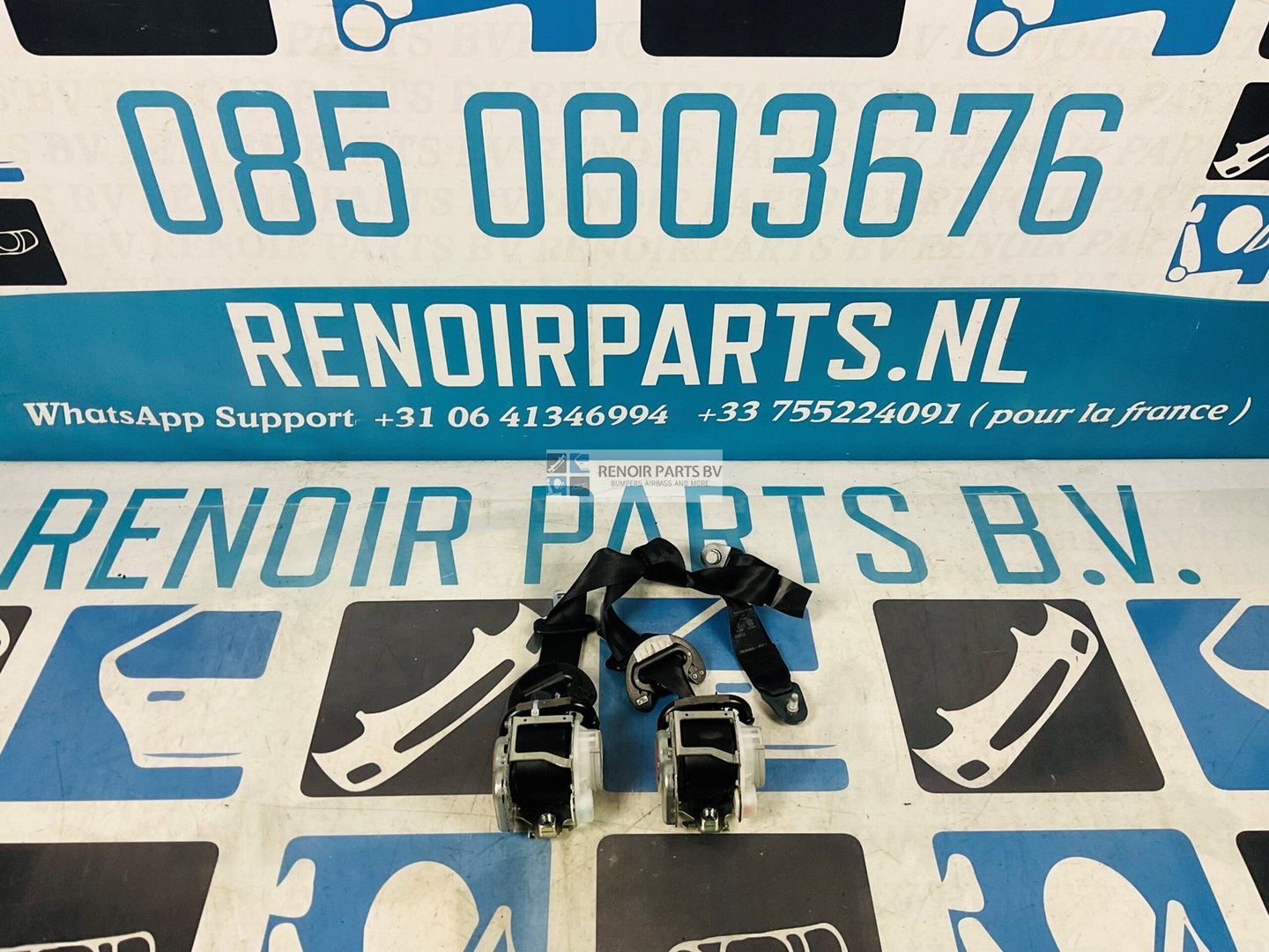 Gordels Peugeot Expert L+R Links Rechts 804889 2019-2023 3-A38-6294A seatbelt set of 2 usado en Menorca