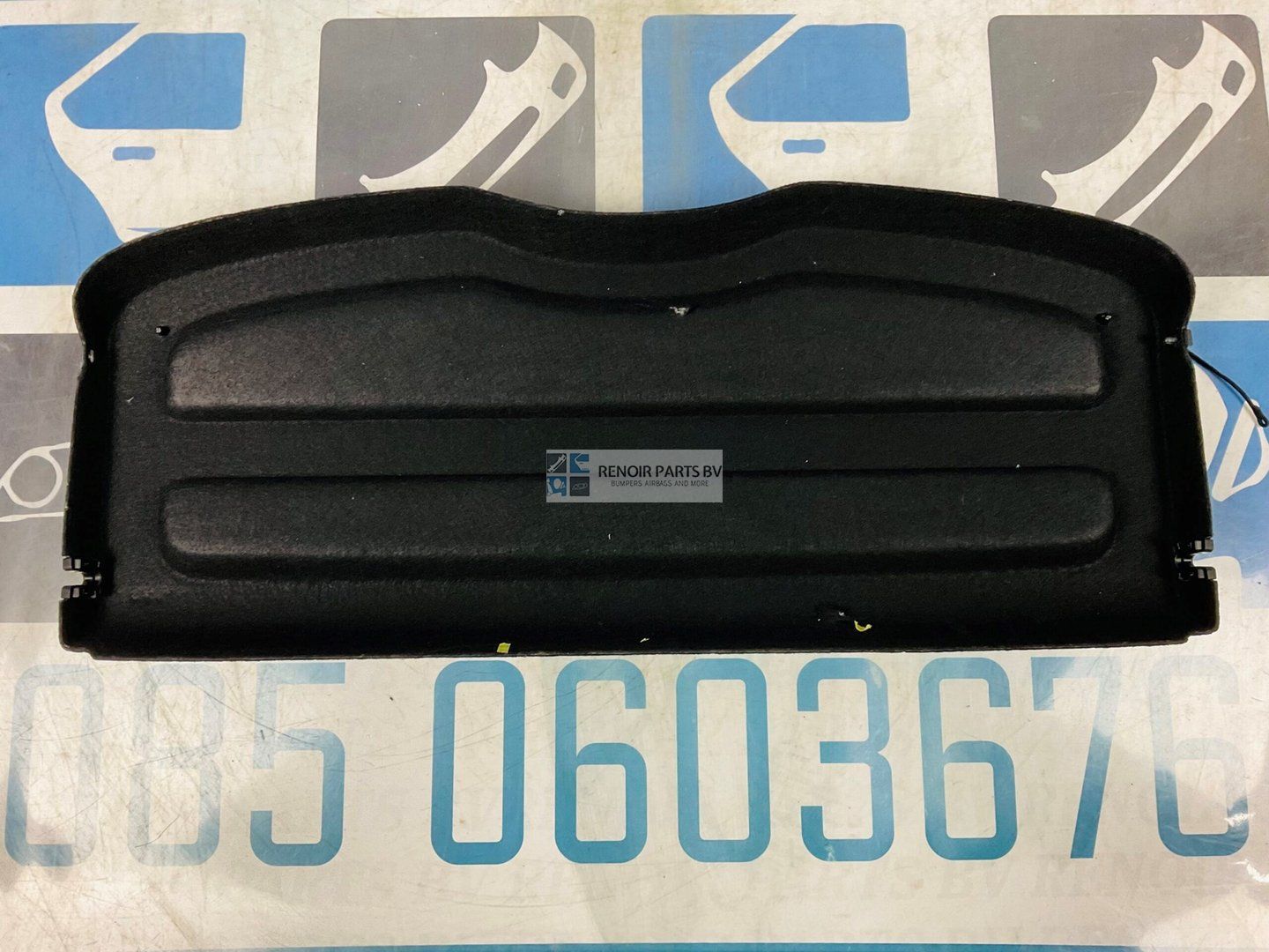 Hoedenplank Citroen C3 Kofferklep 2-D5-6574A rear shelf roll cover usado en Menorca foto 2