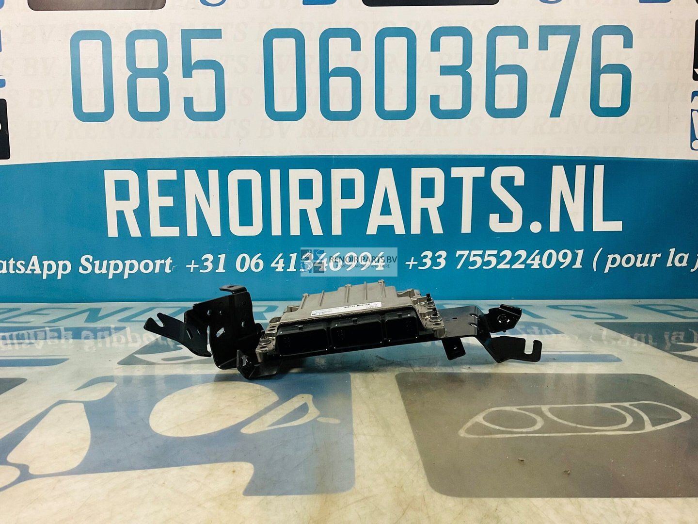 Module ECU Captur 2020-2022 237107363S 2-D6-6916A spotlight usado en Menorca foto 3