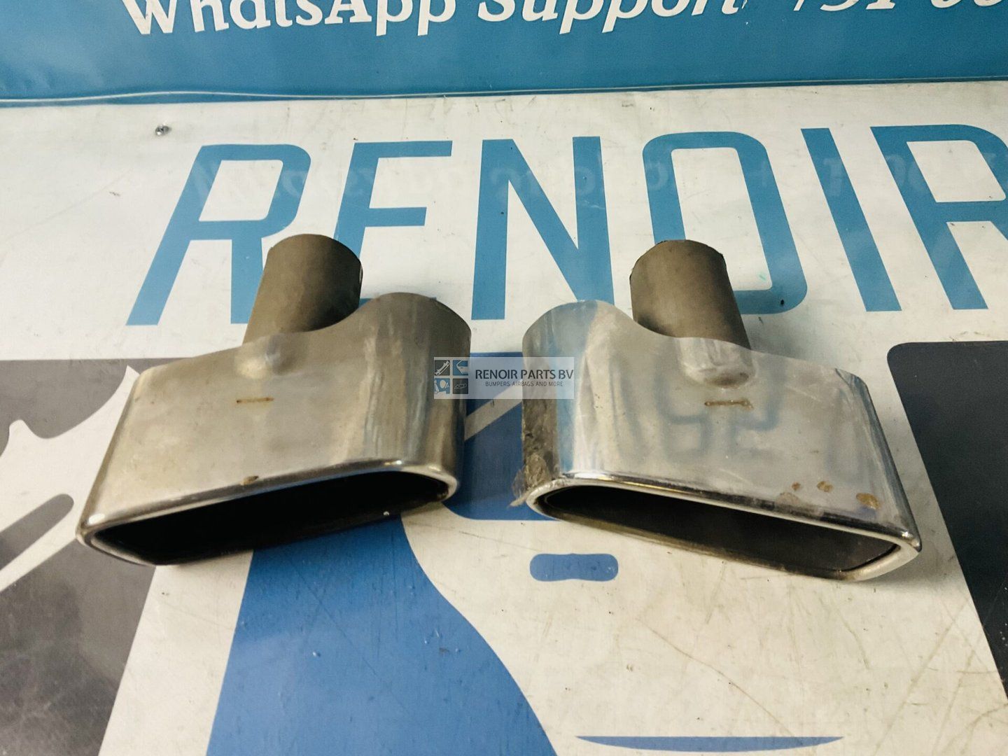 escape Sierpotten Mercedes A Clase W117 Normaal Set 1-Z4-8605 exhaust manifold usado en Menorca