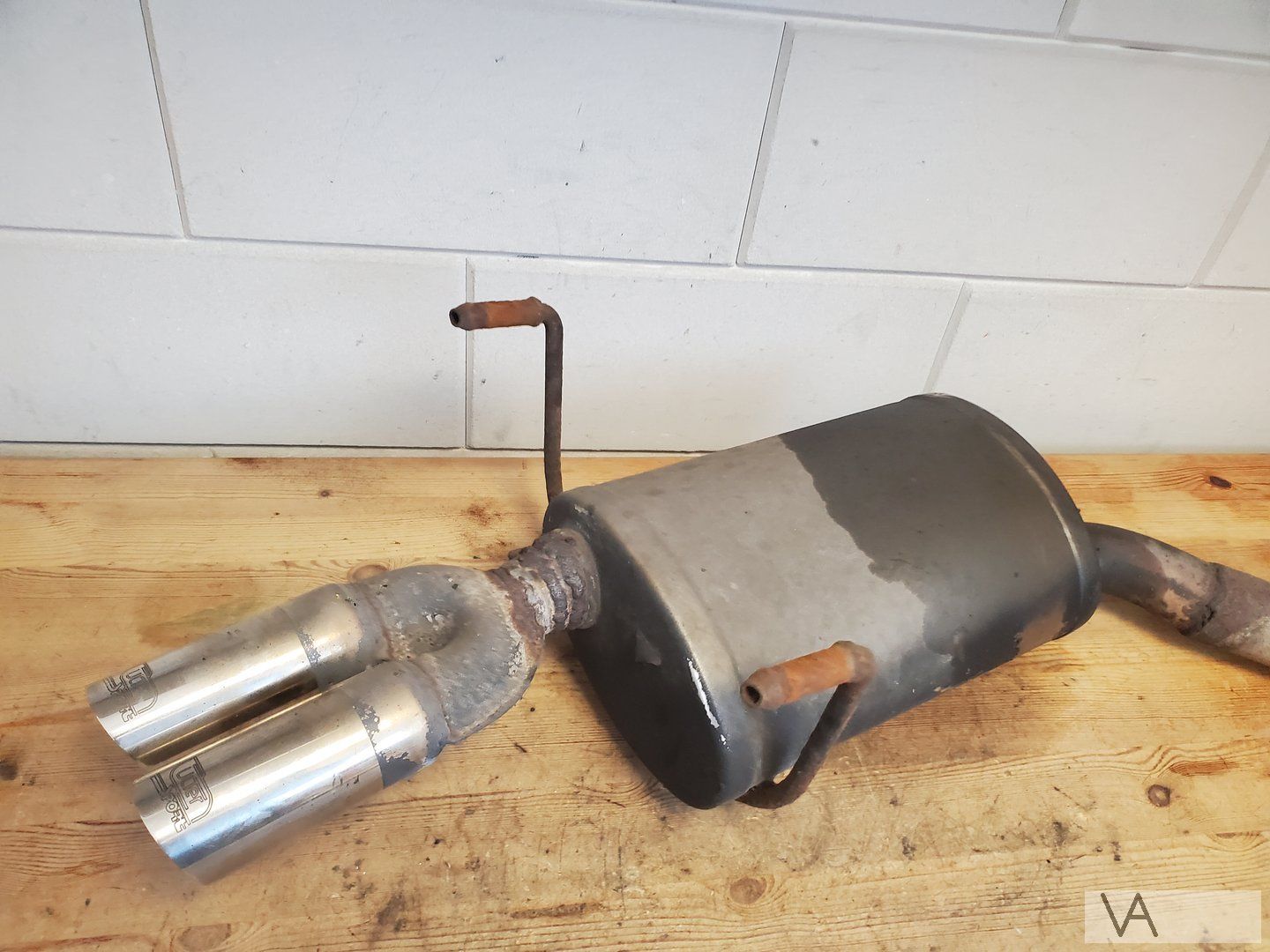 Peugeot 406 coupe 1997 - 2005 escape einddemper 2 pijpen muffler end muffler usado en Menorca foto 2