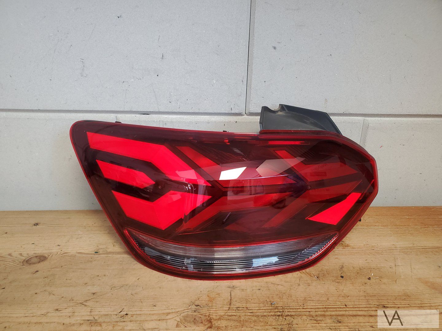Dacia Sandero 2021 - 2024 achterlicht links schadevrij €100 tail light single usado en Menorca