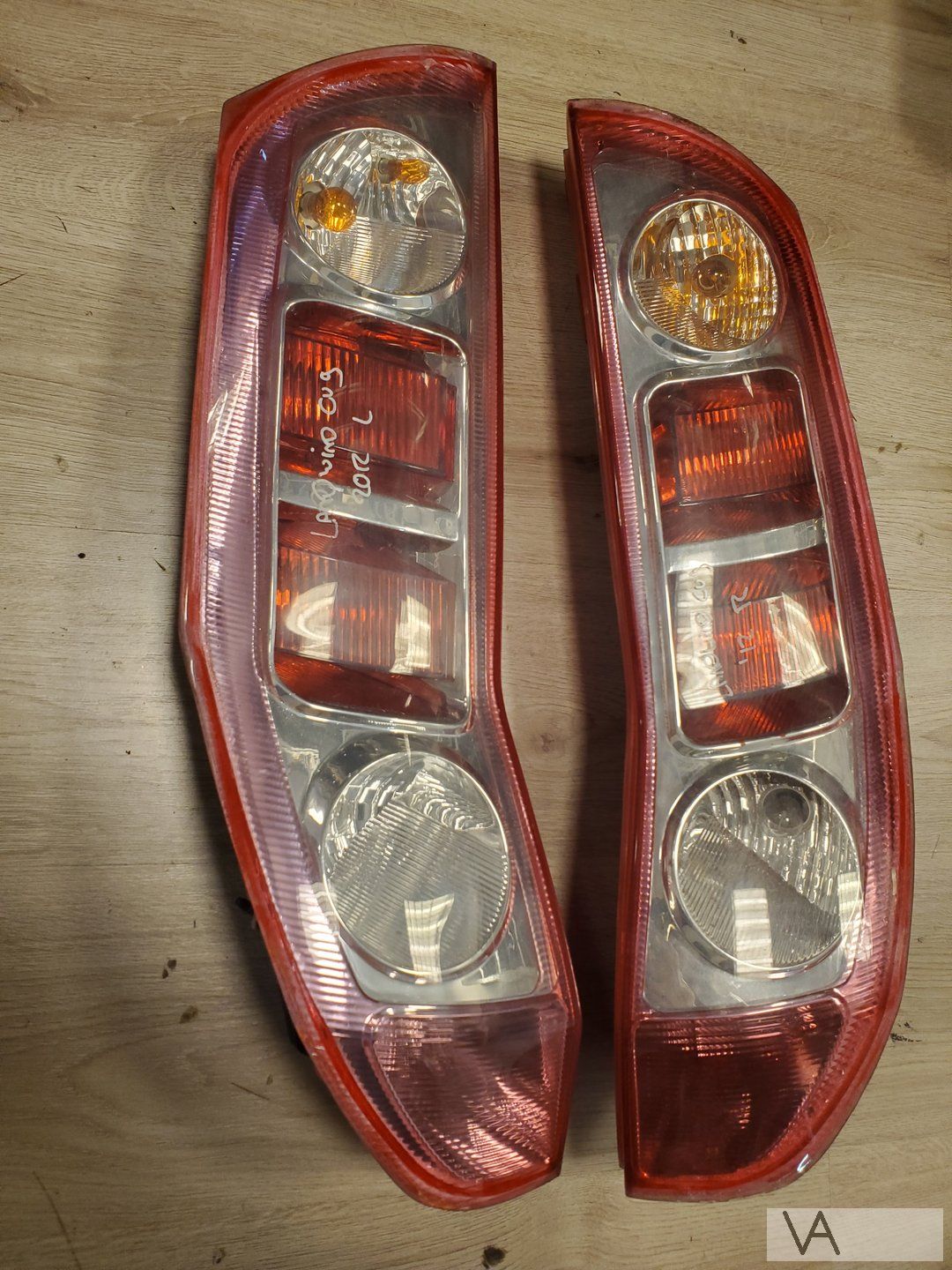 Landwind CV9 2011 - 2016 achterlicht links rechts €50 /st tail light single usado en Menorca foto 2