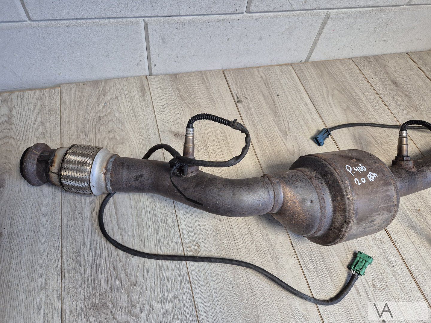 Peugeot 406 2.0 gasolina 2000 -2005 Catalizador motorcode RFN catalytic converter usado en Menorca foto 2