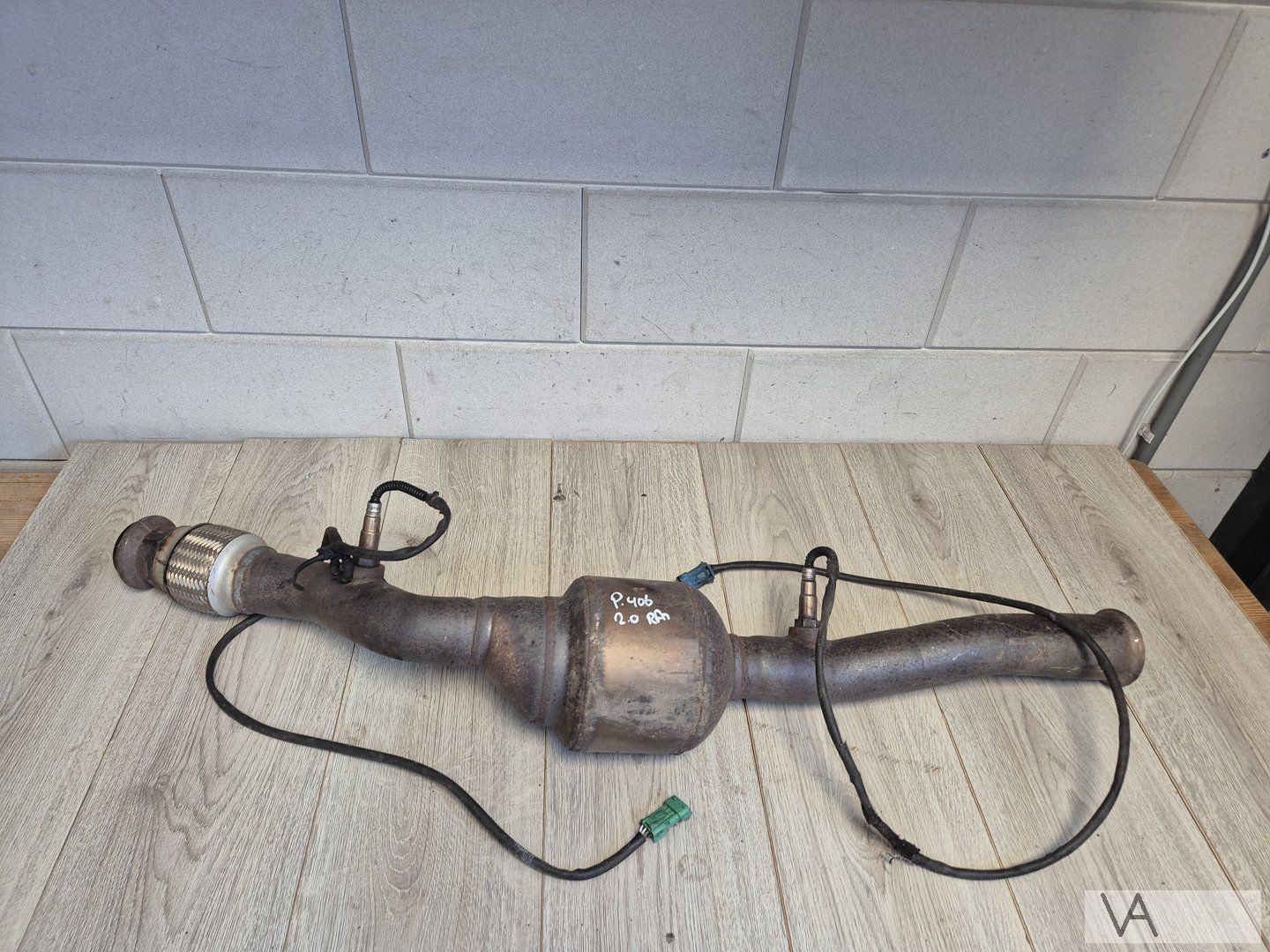 Peugeot 406 2.0 gasolina 2000 -2005 Catalizador motorcode RFN catalytic converter usado en Menorca
