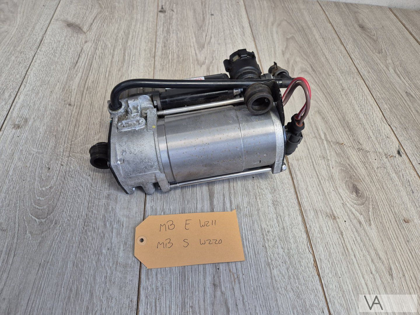 Mercedes E Clase W211 / S W220 compressor luchtvering €150 compressor air pump suspension usado en Menorca