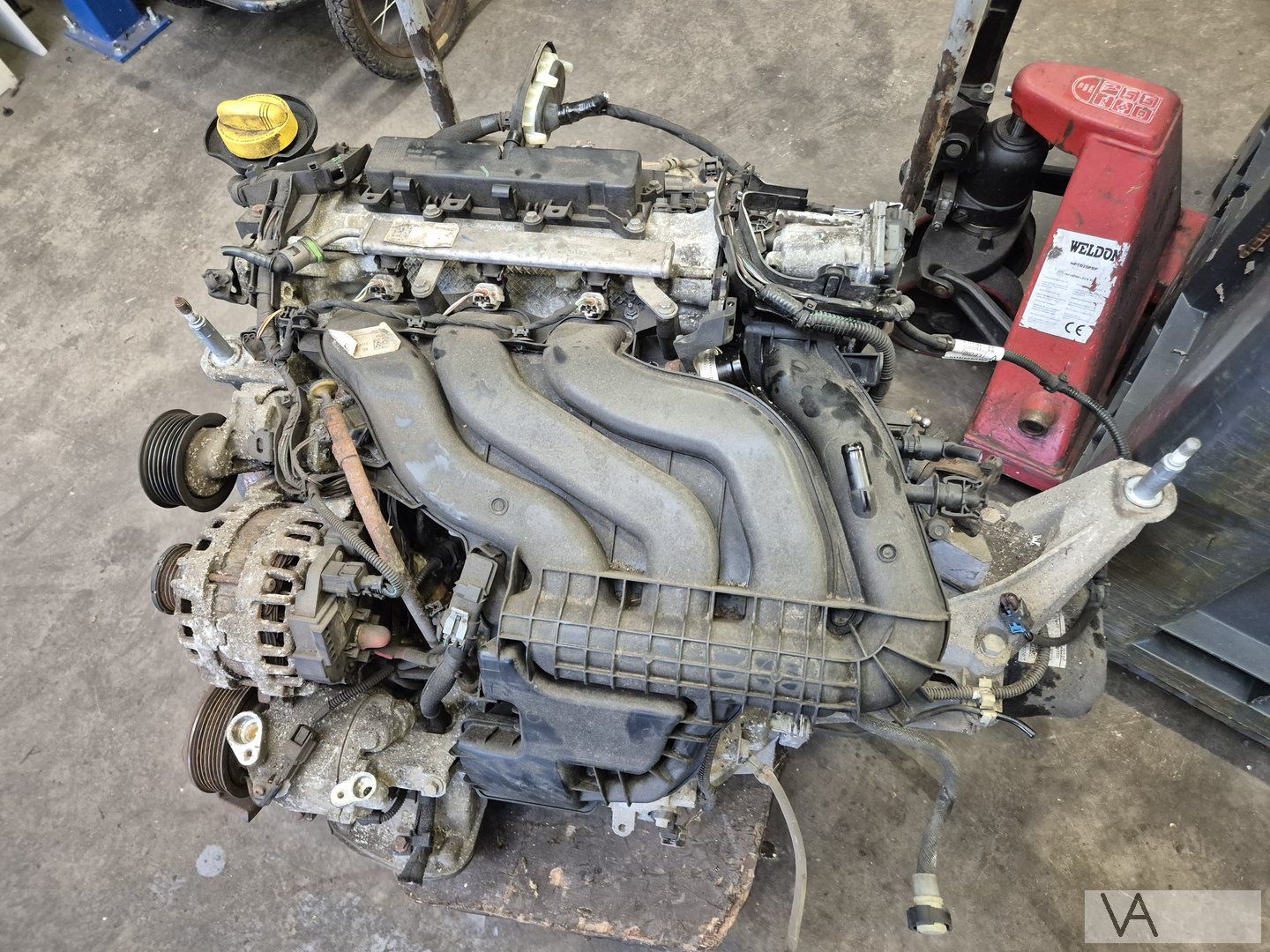 Smart Forfour / Renault Twingo 3 2014 - 2020 motor 1.0 sce engine block bare usado en Menorca foto 2
