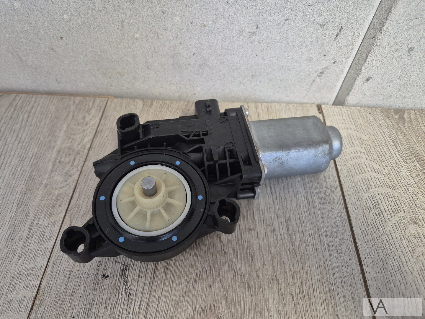 VW Polo 9n3 / Skoda Fabia raammotor linksvoor 6q2959802j €99 electric window control engine usado en Menorca foto 3