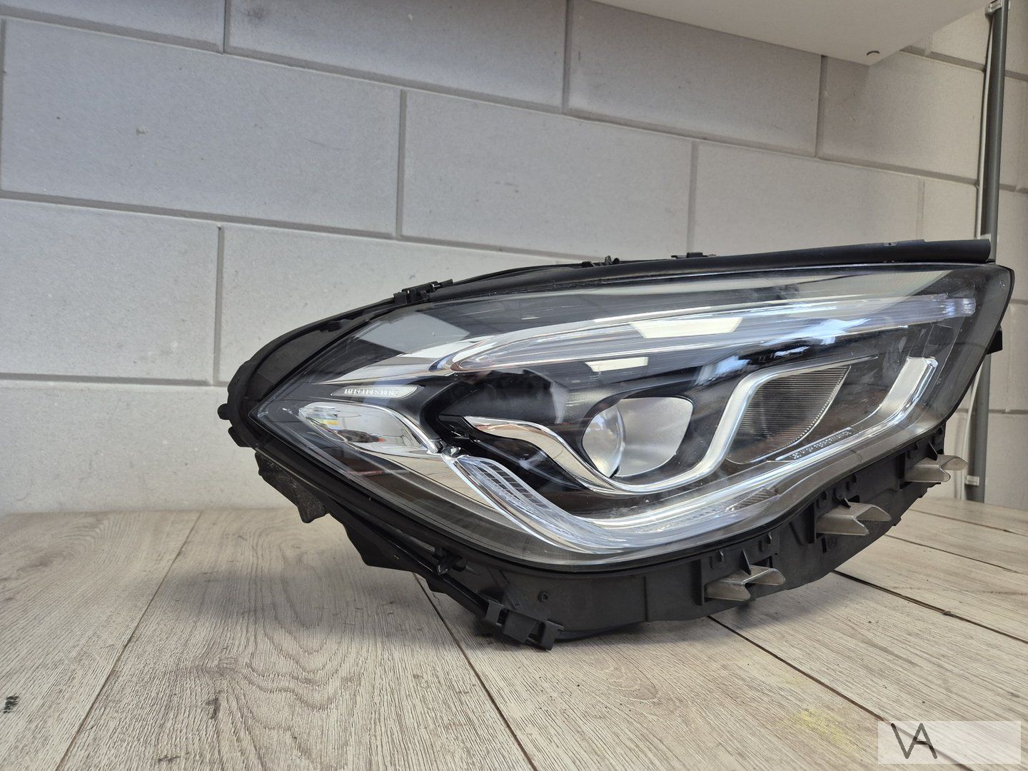 Mercedes GLA Clase W247 koplamp rechts a2479063605 completo head lamp single usado en Menorca foto 2