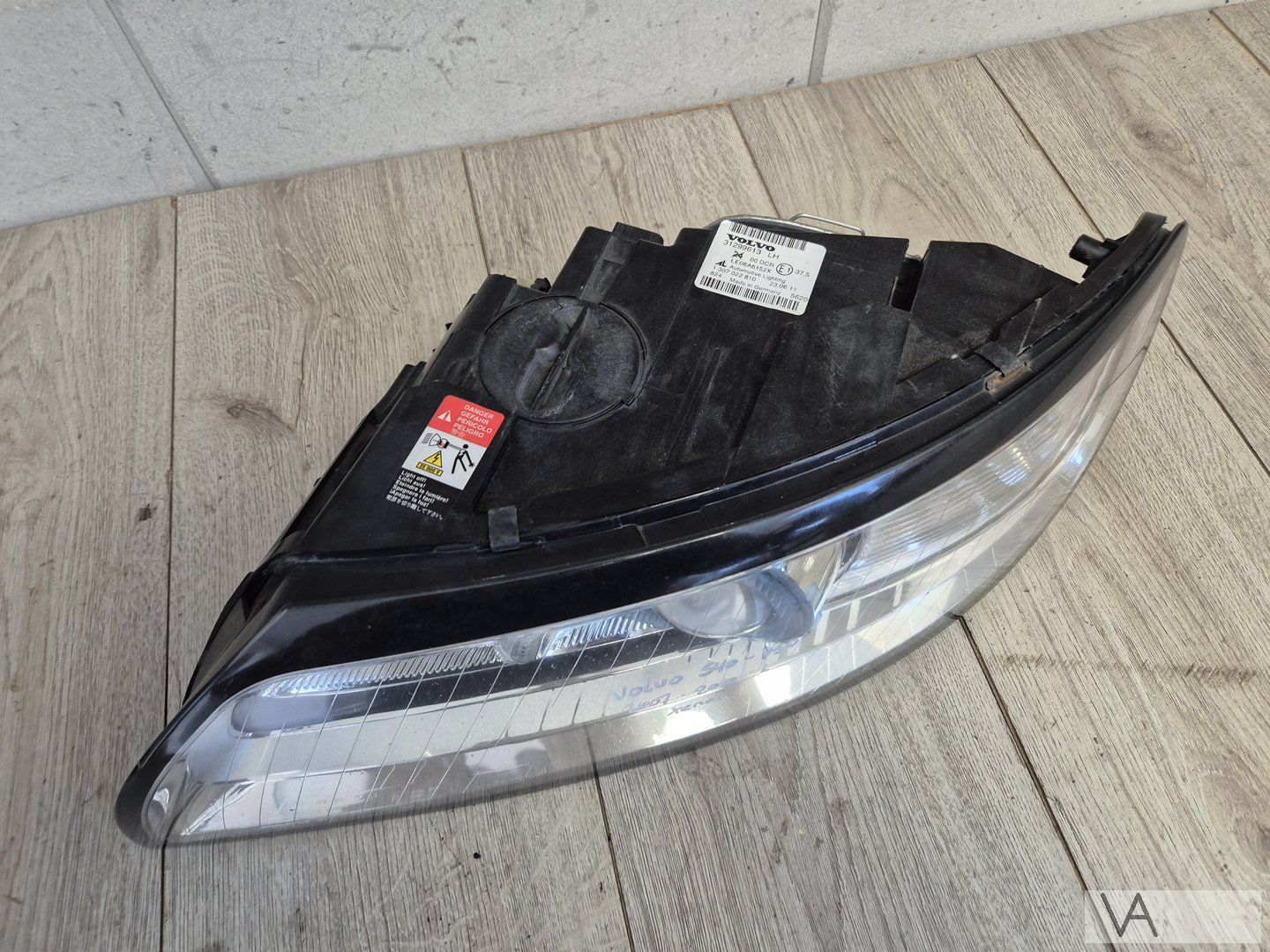 Volvo S40 / V50 2007 tot 2012 koplamp XENON links 31299613 head lamp single usado en Menorca foto 4