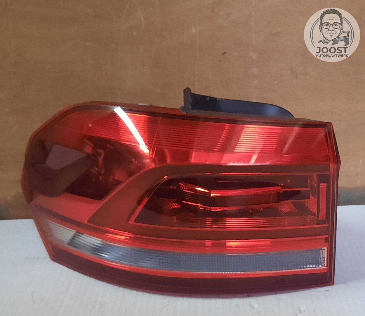 Achterlicht links LED orgineel VW Touran 5TA ->15 5TA945207C tail light single usado en Menorca