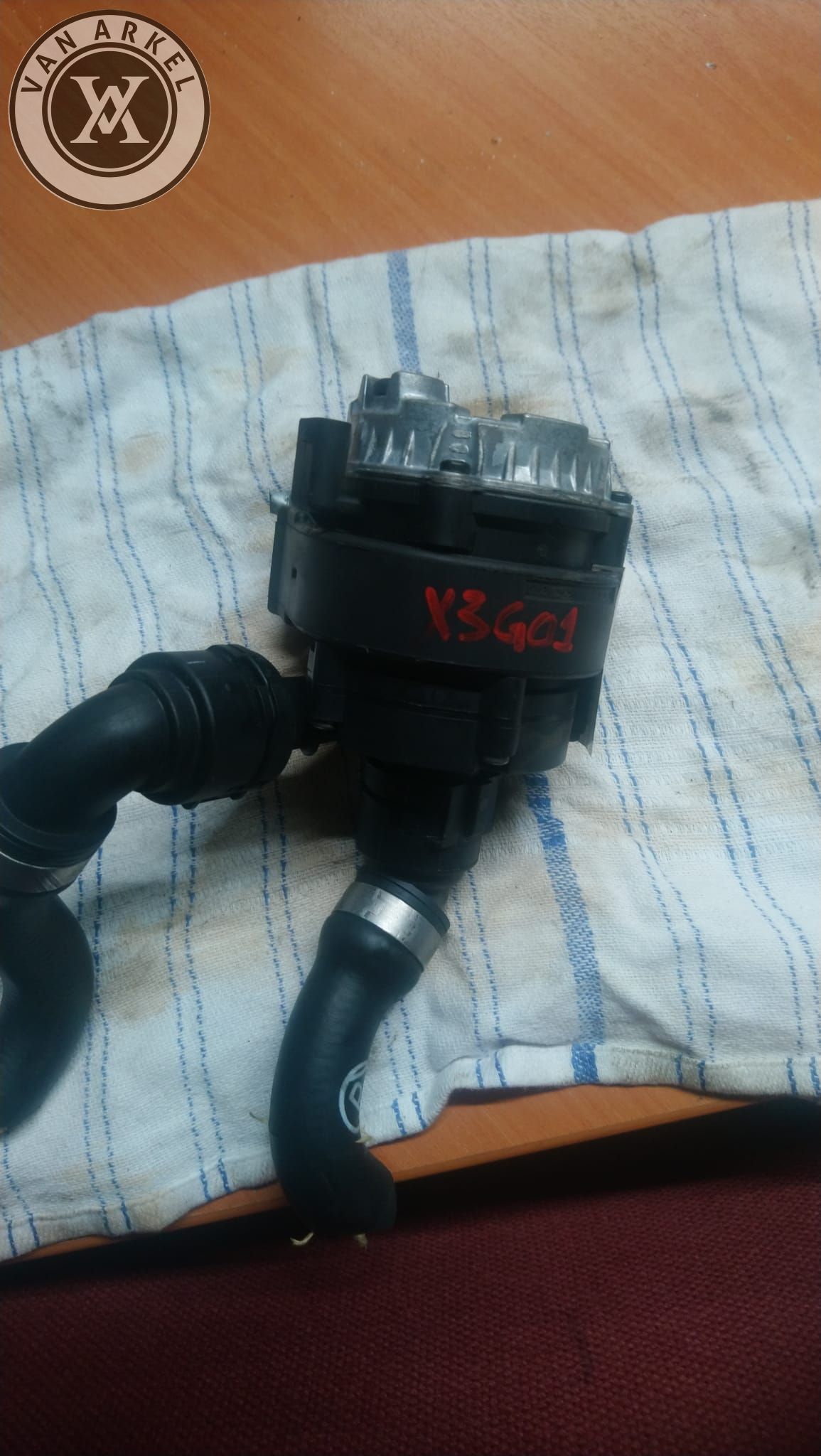 BMW extra Water Pomp 3' G20 X3 G01 X3 G08 X4 G02 11518663248 8663248 extra water pump usado en Menorca