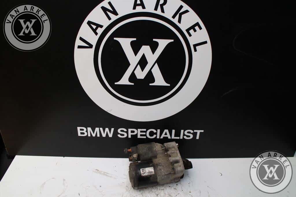 Mini Cooper Startmotor 1.6 gasolina R56 75500178004 starter motor usado en Menorca