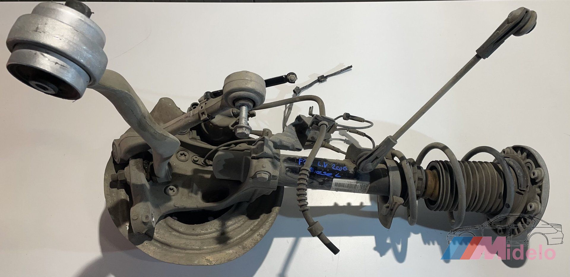 BMW F20 VEERPOOT LINKS VOOR completo MET DRAAGARM strut complete single usado en Menorca