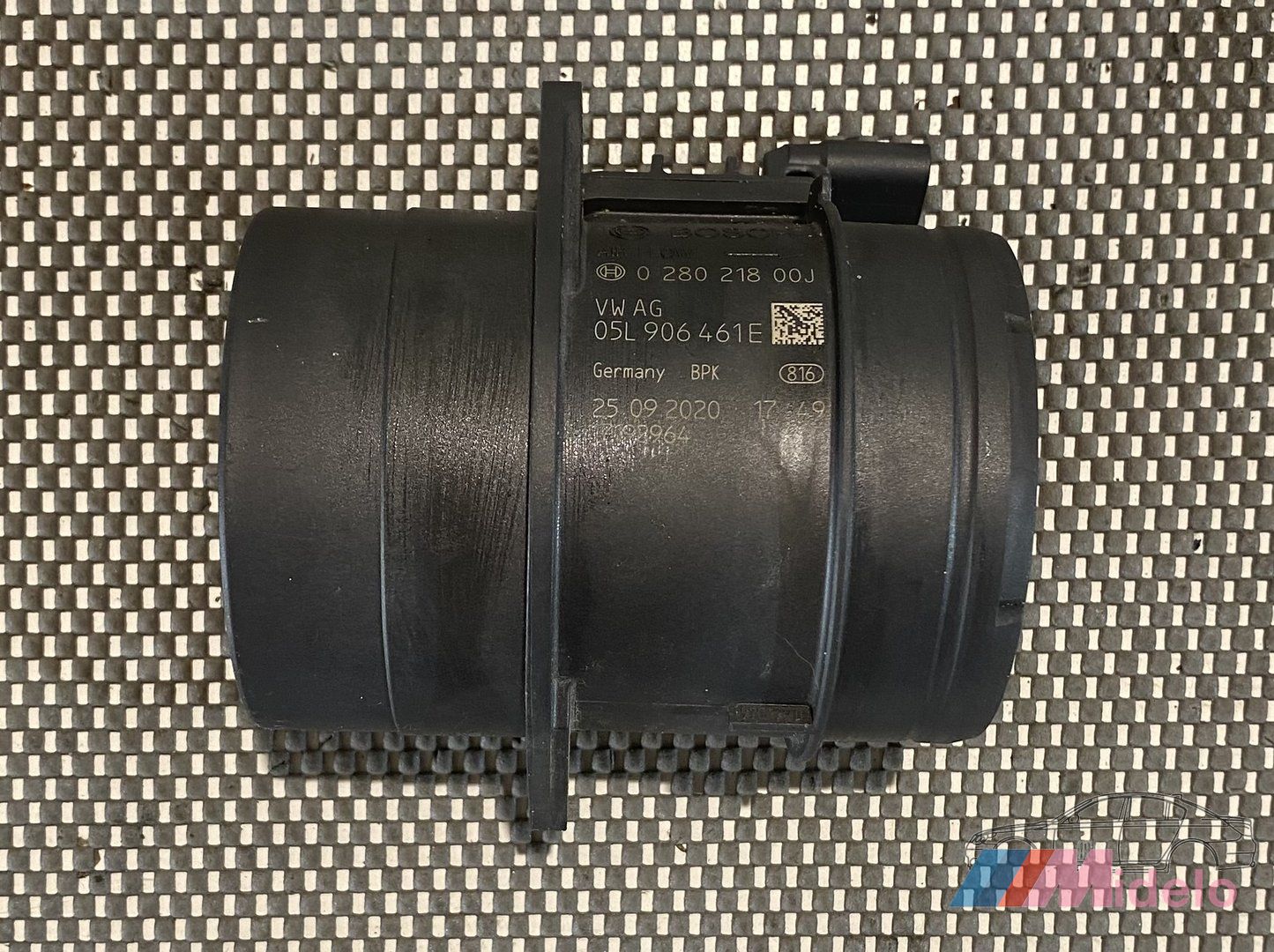 VW GOLF VIII LUCHTMASSAMETER 05L906461 mass flow meter usado en Menorca foto 2