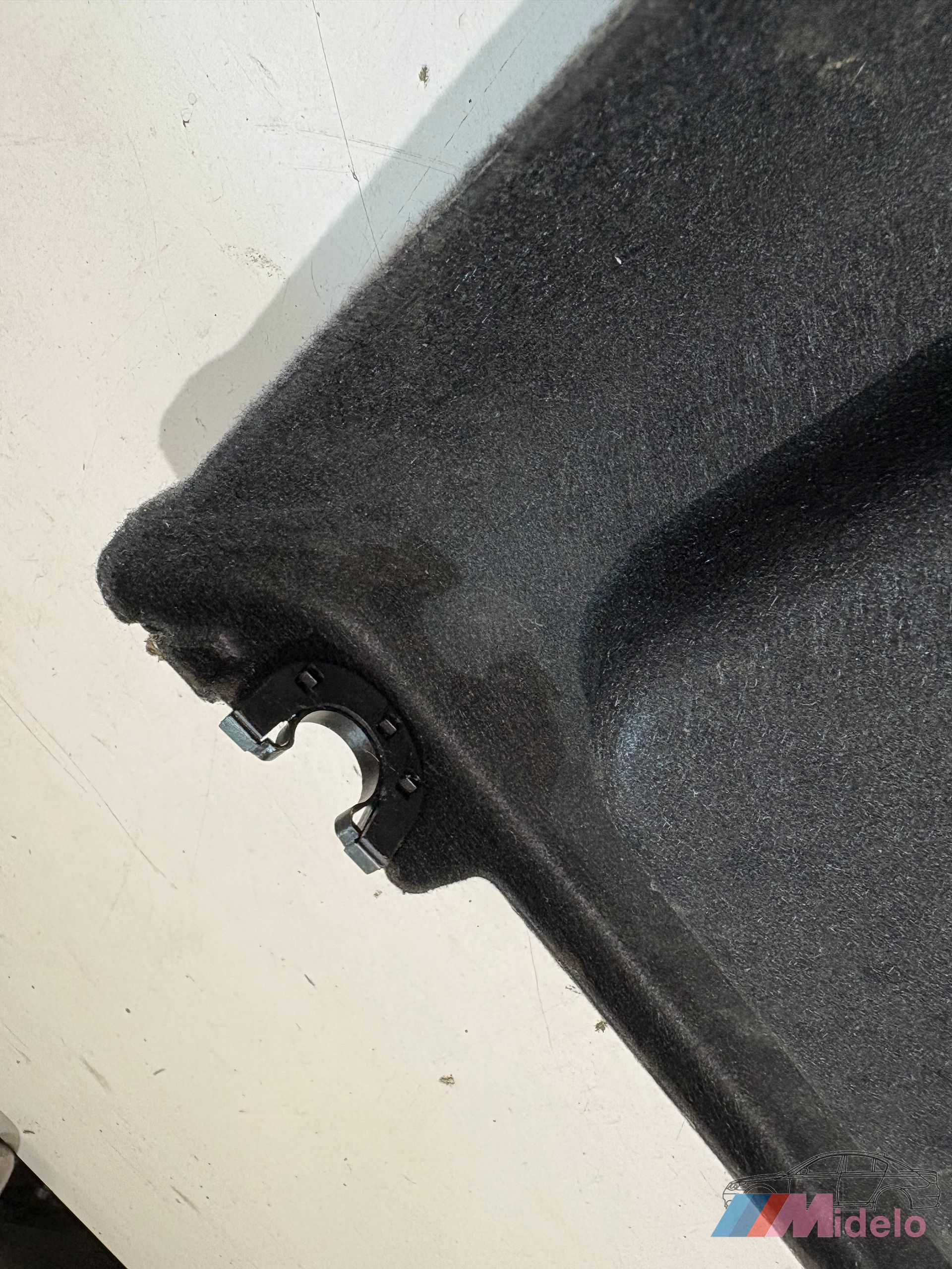 SEAT ARONA HOEDENPLANK 6F9867769B rear shelf roll cover usado en Menorca foto 4