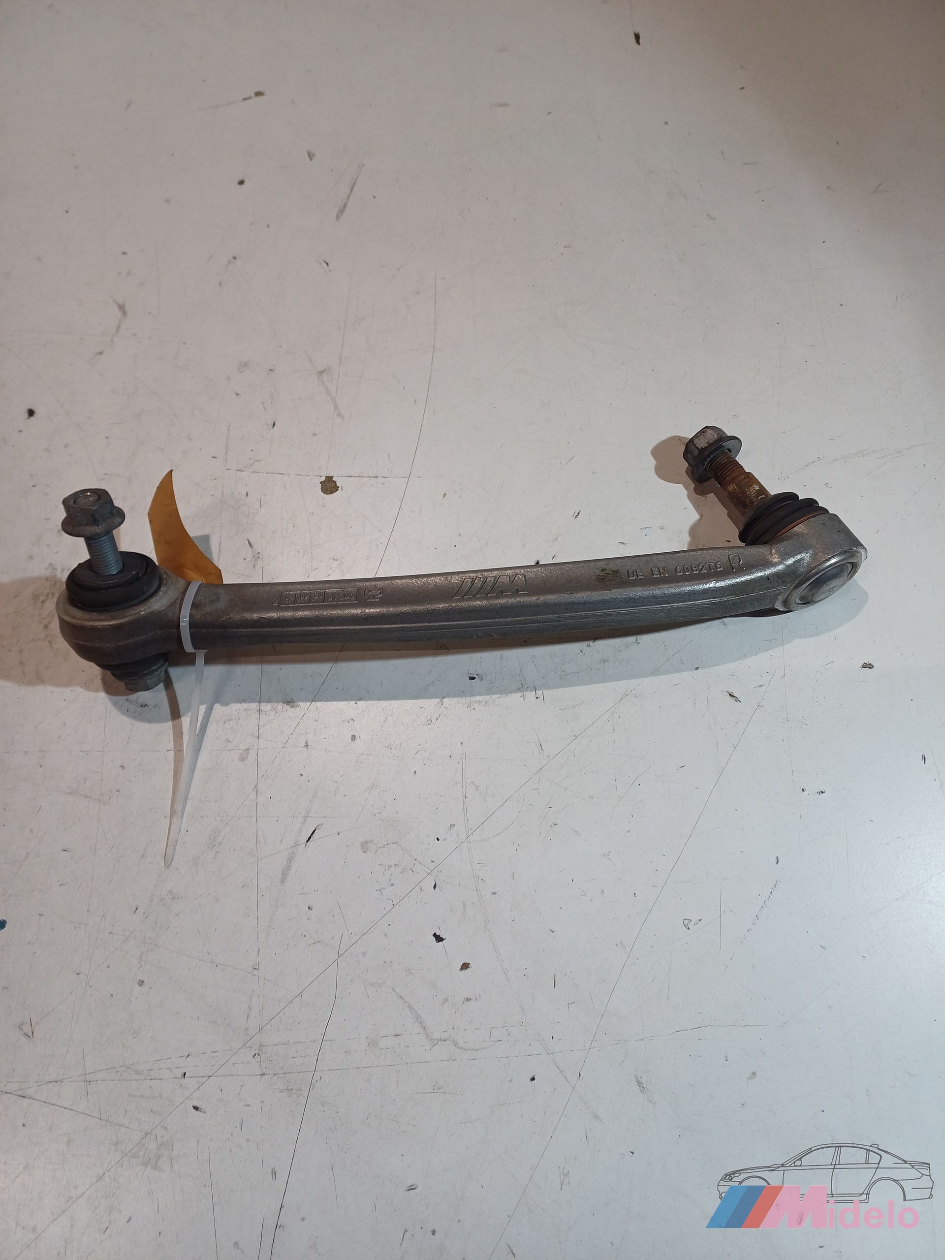 rechtsvoor draagarm bmw m2 f22 f87 artikelnummer 31122284532 support arm usado en Menorca
