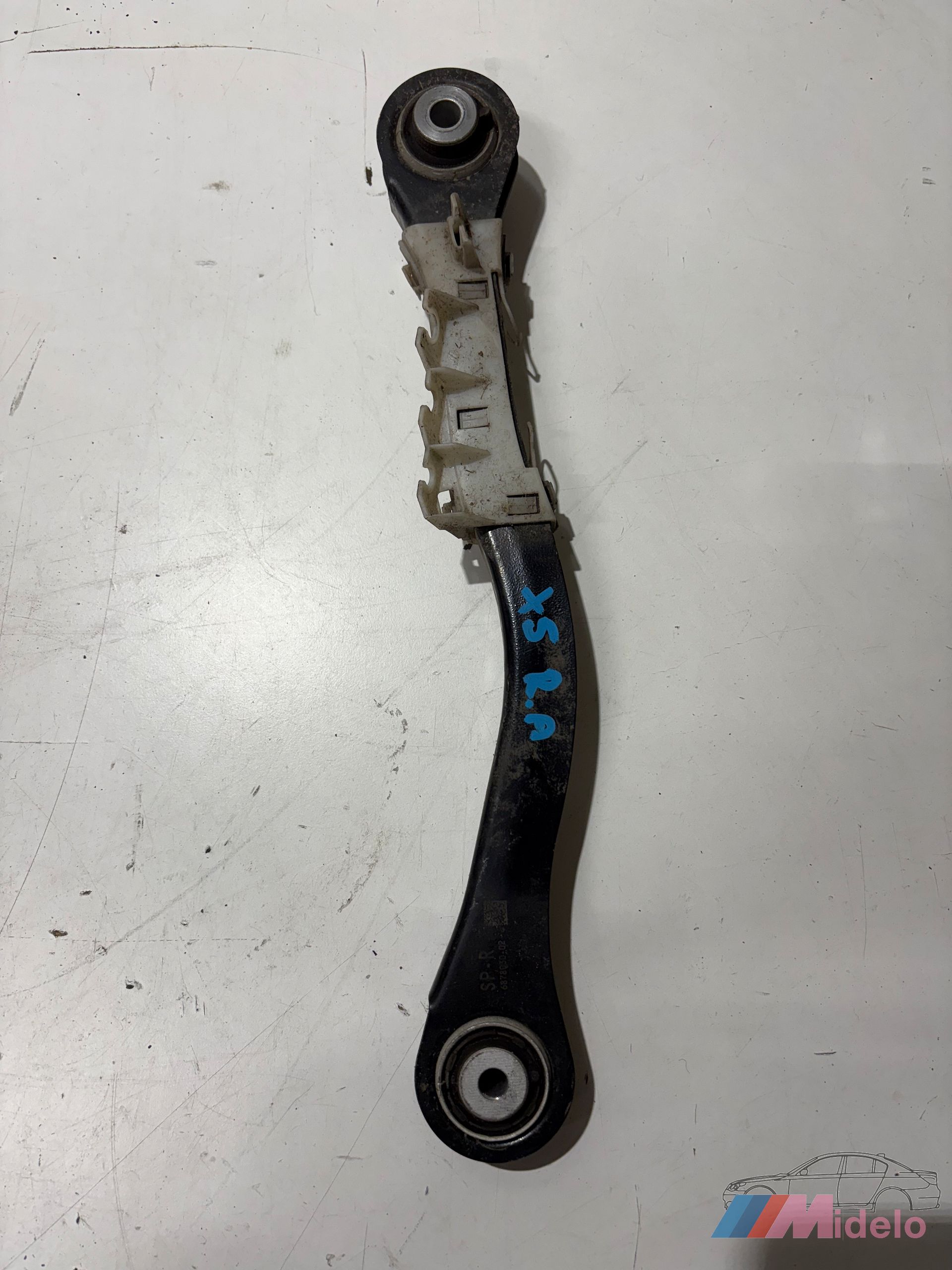 BMW X5 (G05) DRAAGARM RECHTS ACHTER 6878030-02 support arm usado en Menorca
