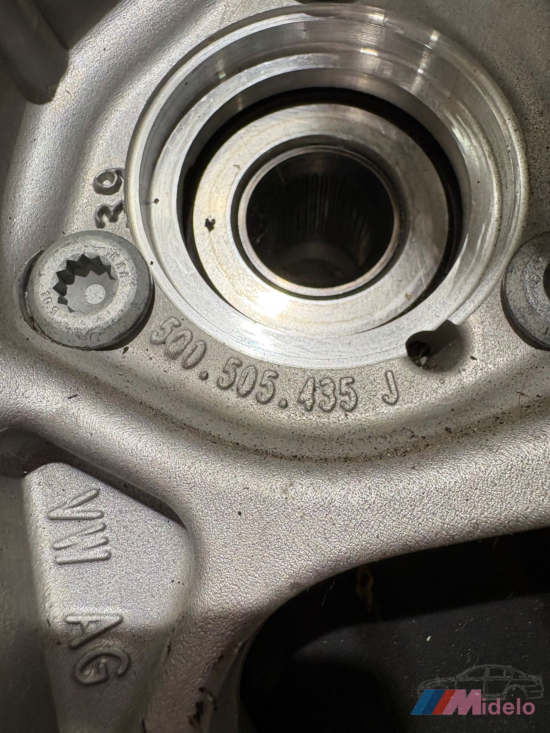 AUDI RS3 8Y FUSEE EN TOEBEHOREN 5Q0505435J fusee and accessories usado en Menorca foto 6