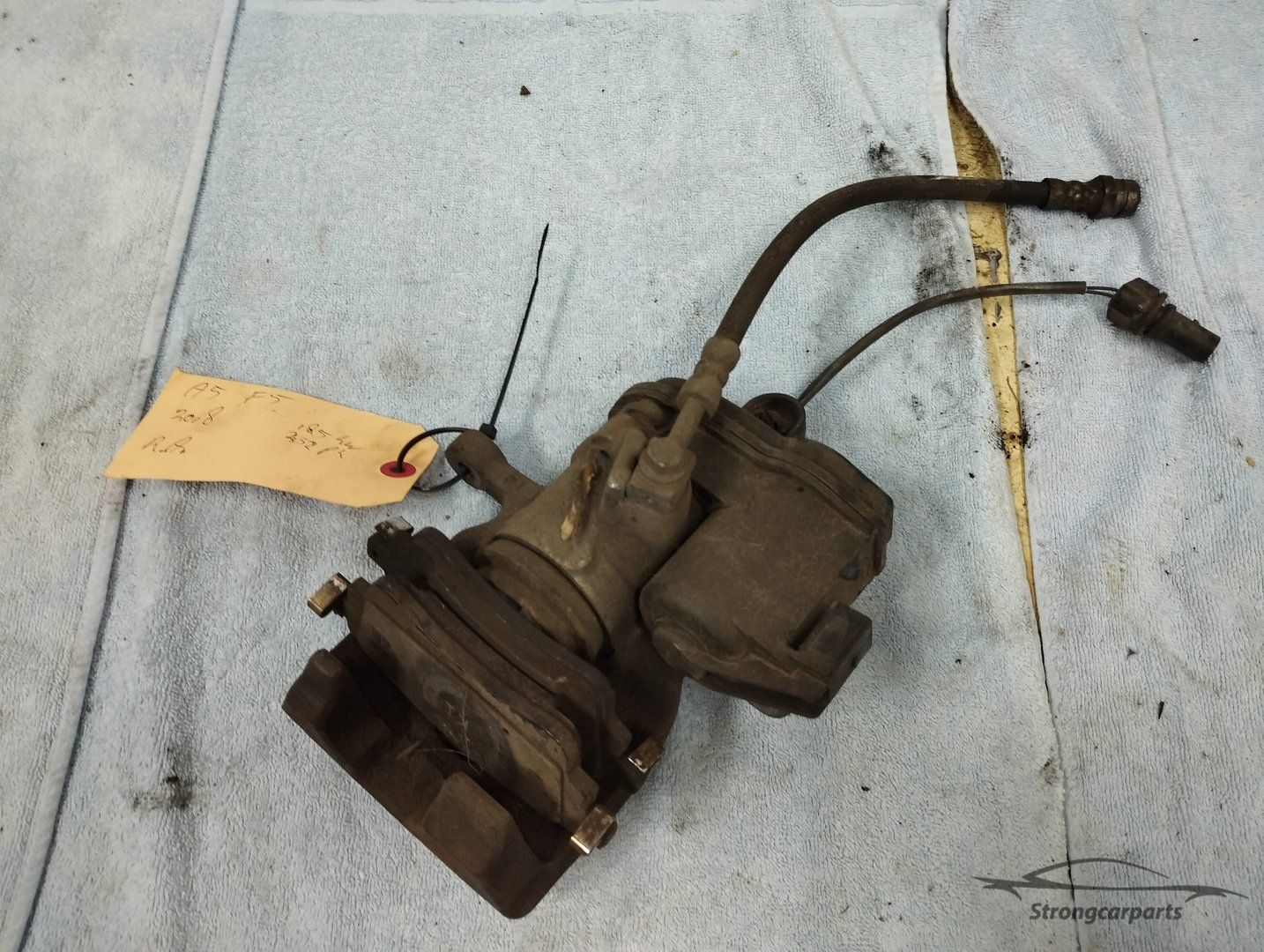 Remklauw Audi A5 F5A rechts achter 8W0615404A Audi A4 B9 caliper usado en Menorca
