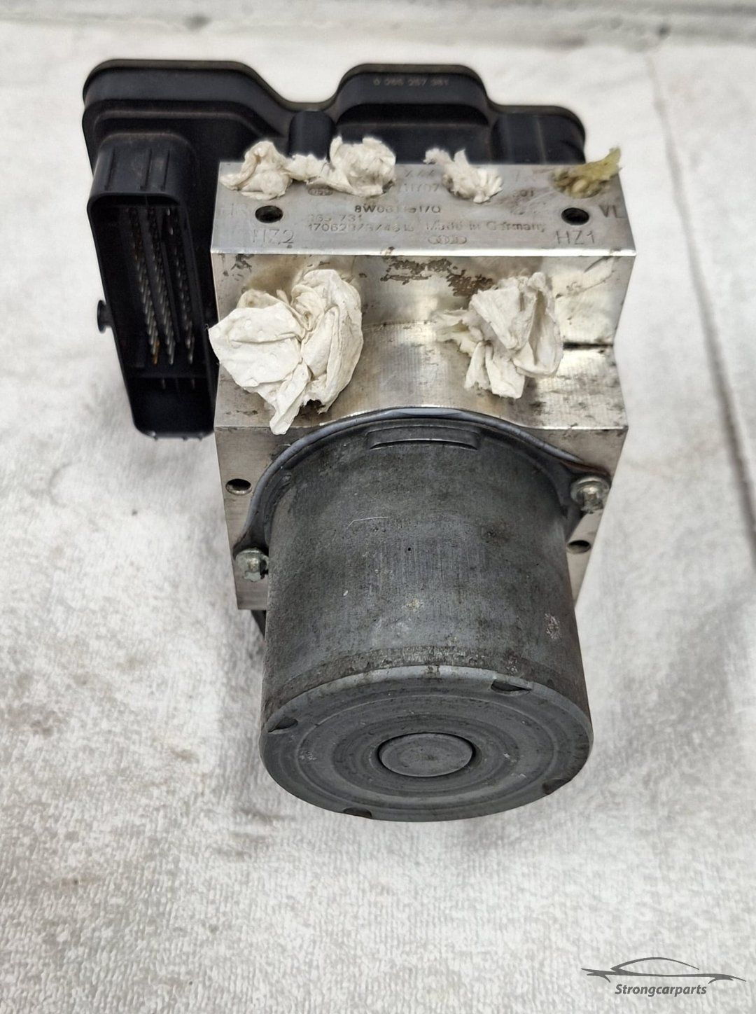 ABS pomp Audi A4 8W B9 A5 8W/F5 8W0614517Q abs pump usado en Menorca foto 2