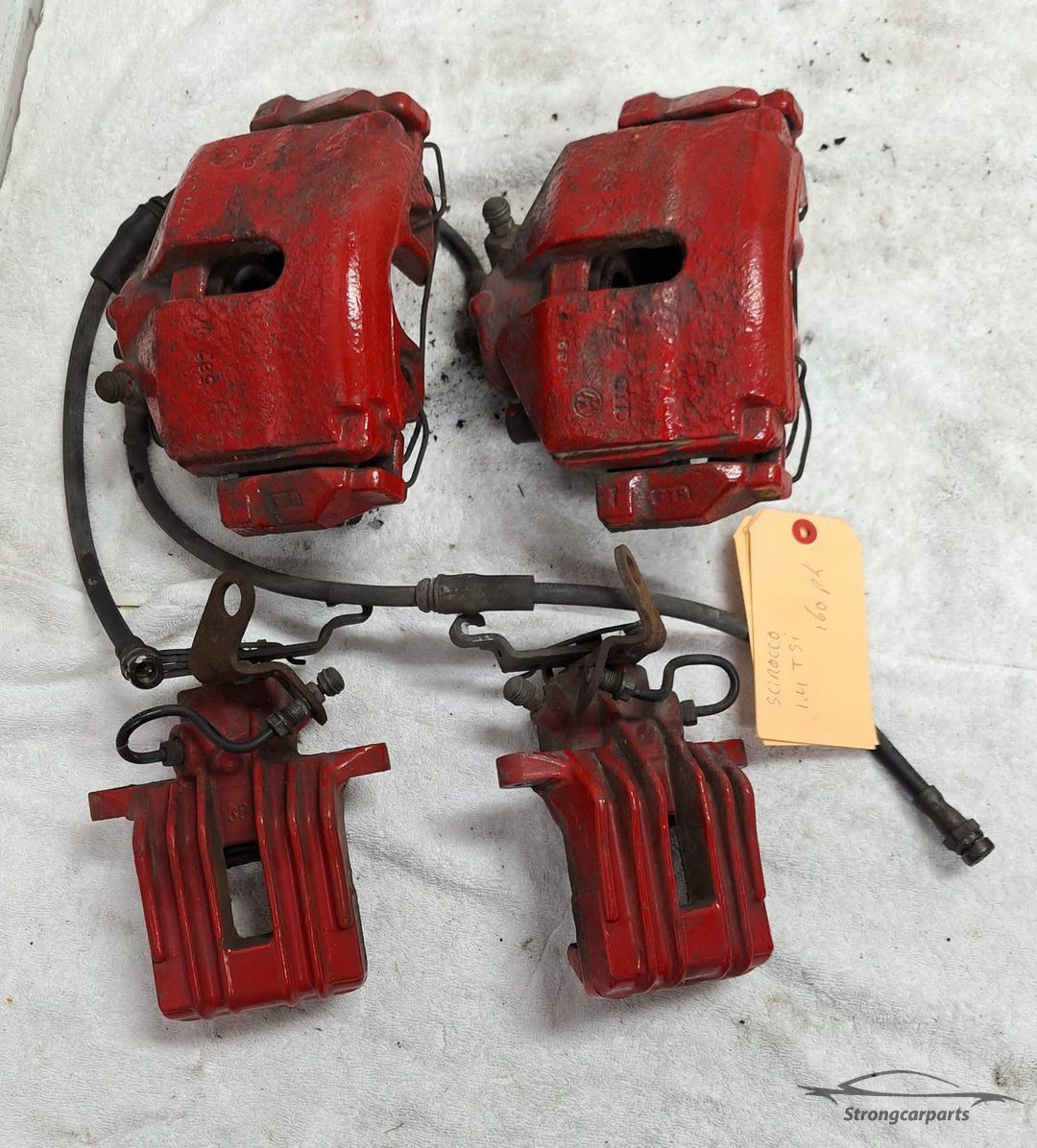 Remklauw set VW Scirocco vanaf 2008 Rood in goede staat. caliper set of 2 usado en Menorca
