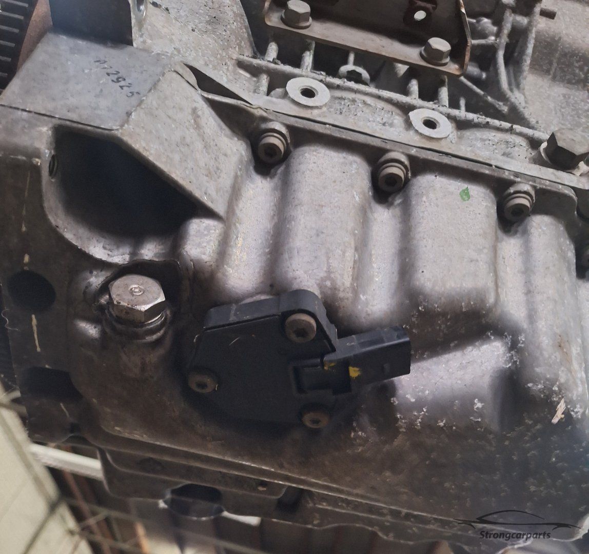 CHYB Motor VW Polo VI AW Skoda Fabia III 1.0 met olie sensor engine block bare usado en Menorca foto 5