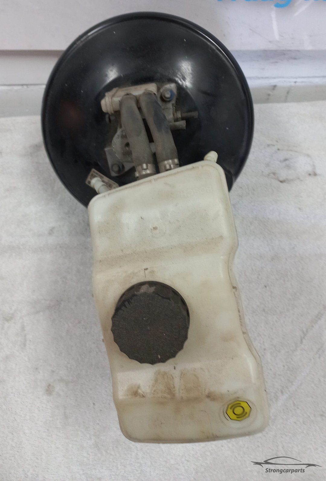Rembekrachtiger Mercedes Vito W639 A0014300108 completo. brake booster with master cylinder usado en Menorca foto 2