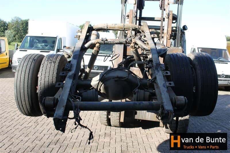 Achteras Cardan Mercedes Vario 814 9703530310 rear axle usado en Menorca