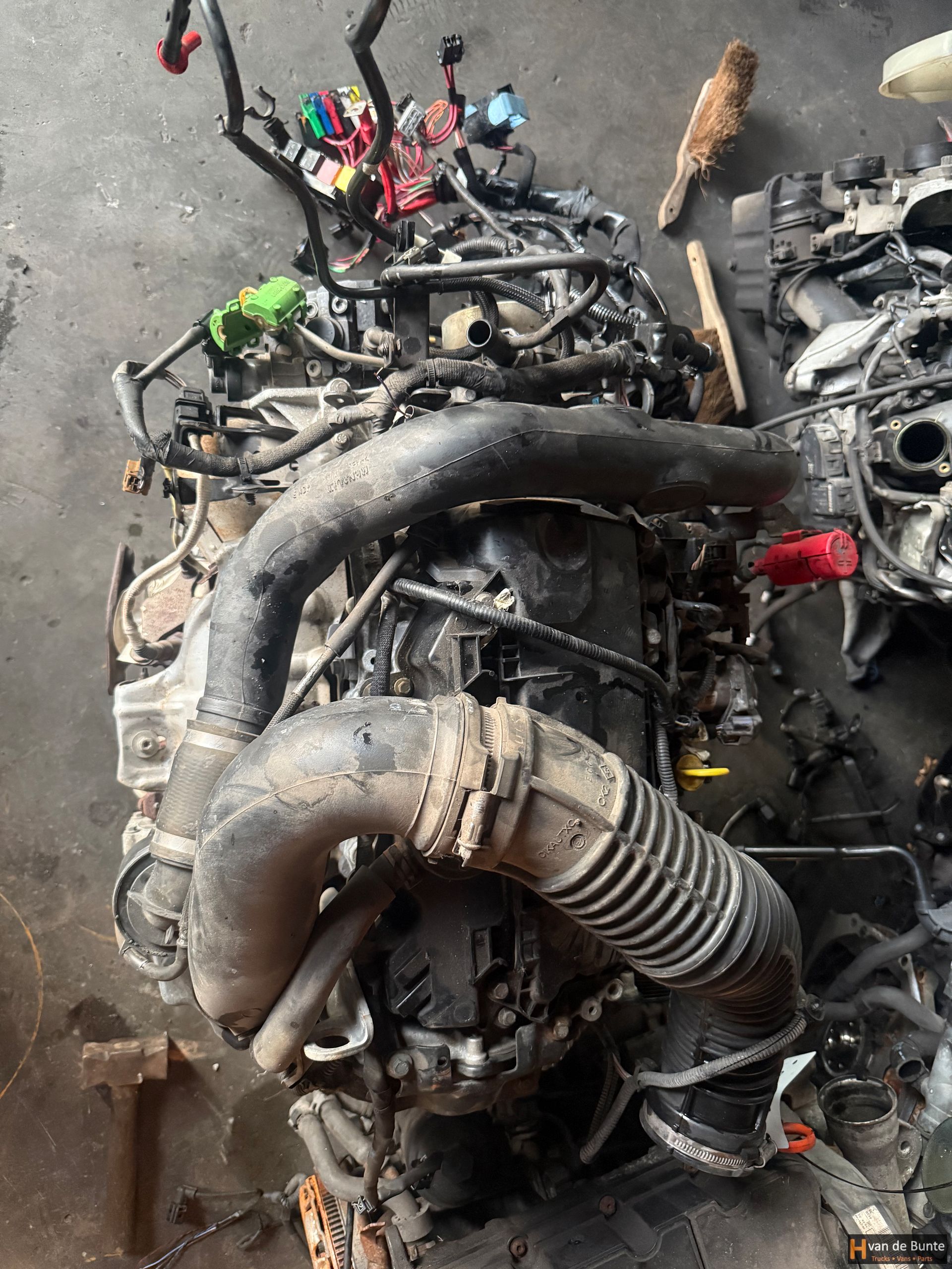 Motor Renault master 2.3 code:M9TB8 engine complete usado en Menorca