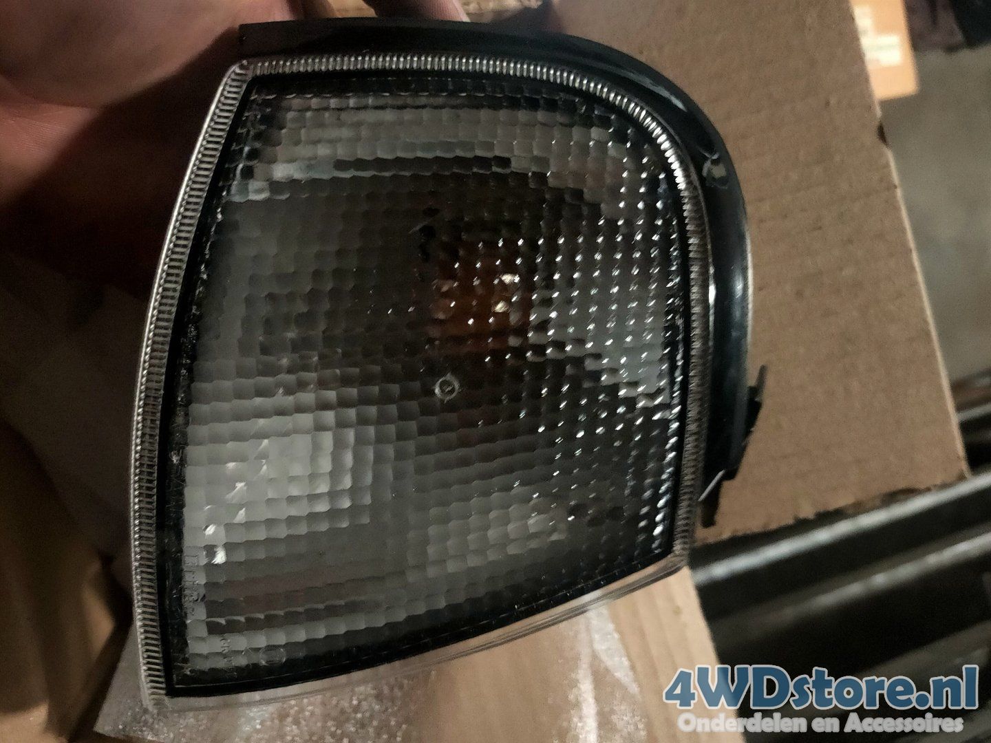 Nissan PLlantaera Knipperlicht Rechts B613086J00 blinker single usado en Menorca