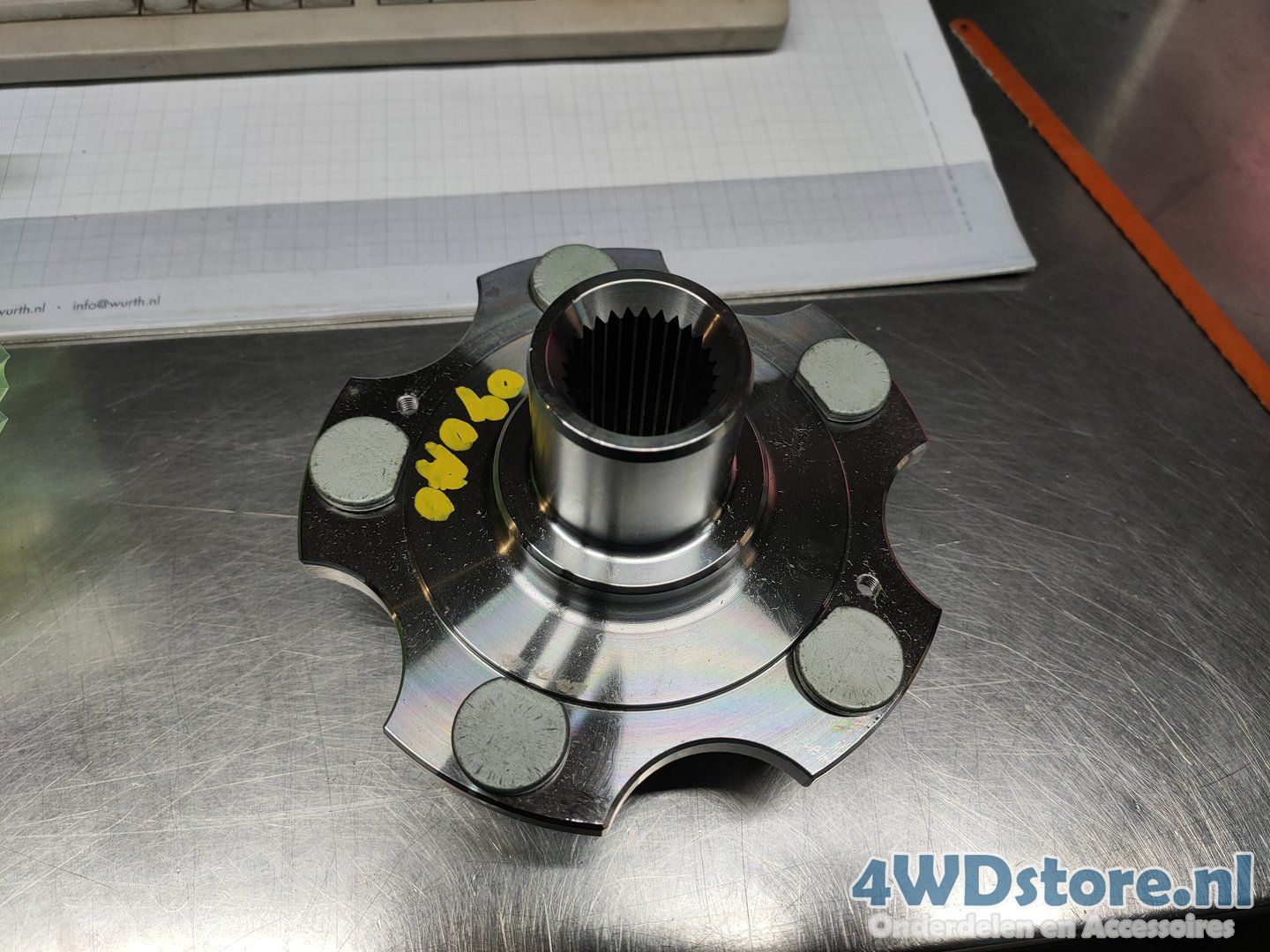 Ssangyong Rexton Wielnaaf 41421090AO 41421090A0 wheel hub usado en Menorca