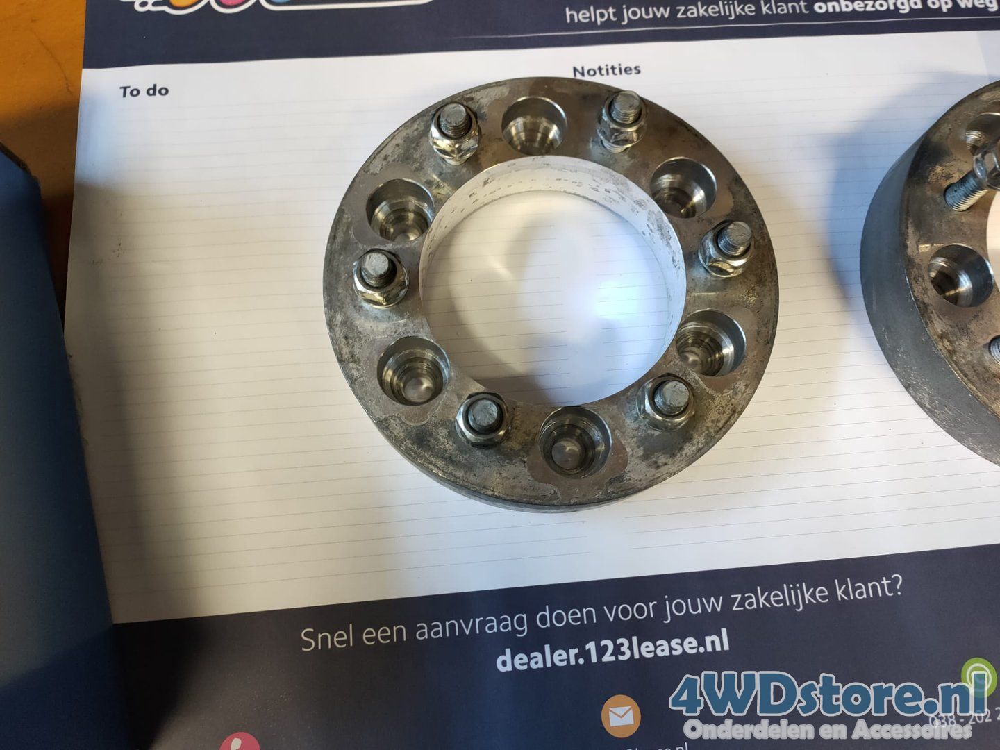 Isuzu D-MAX Spacerset 35mm 6x139.7 wheel hub usado en Menorca