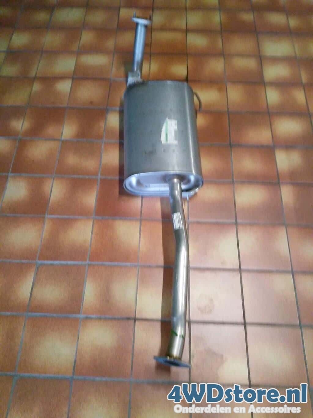 Middendemper Nissan Patrol Y61 3.0 - 20110vd200 muffler middle muffler usado en Menorca