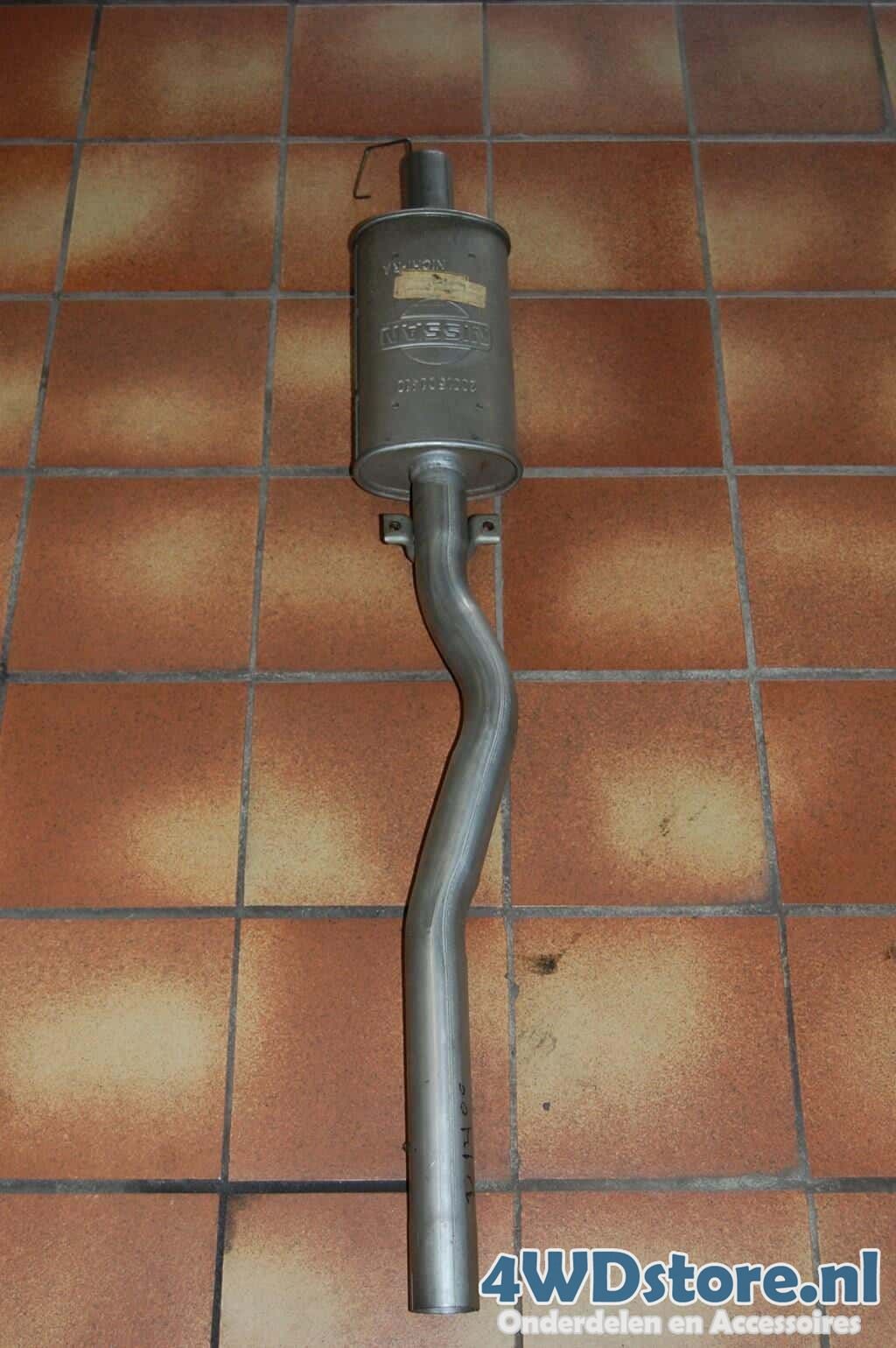 Einddemper Nissan - 20015D1411 KE muffler end muffler usado en Menorca