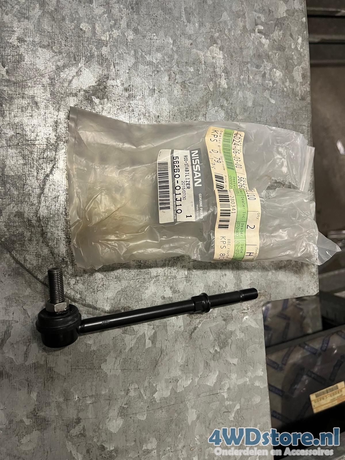 Nissan PLlantaera, Patrol Stabilisatorstang 5626001j10 stabiliser rod usado en Menorca