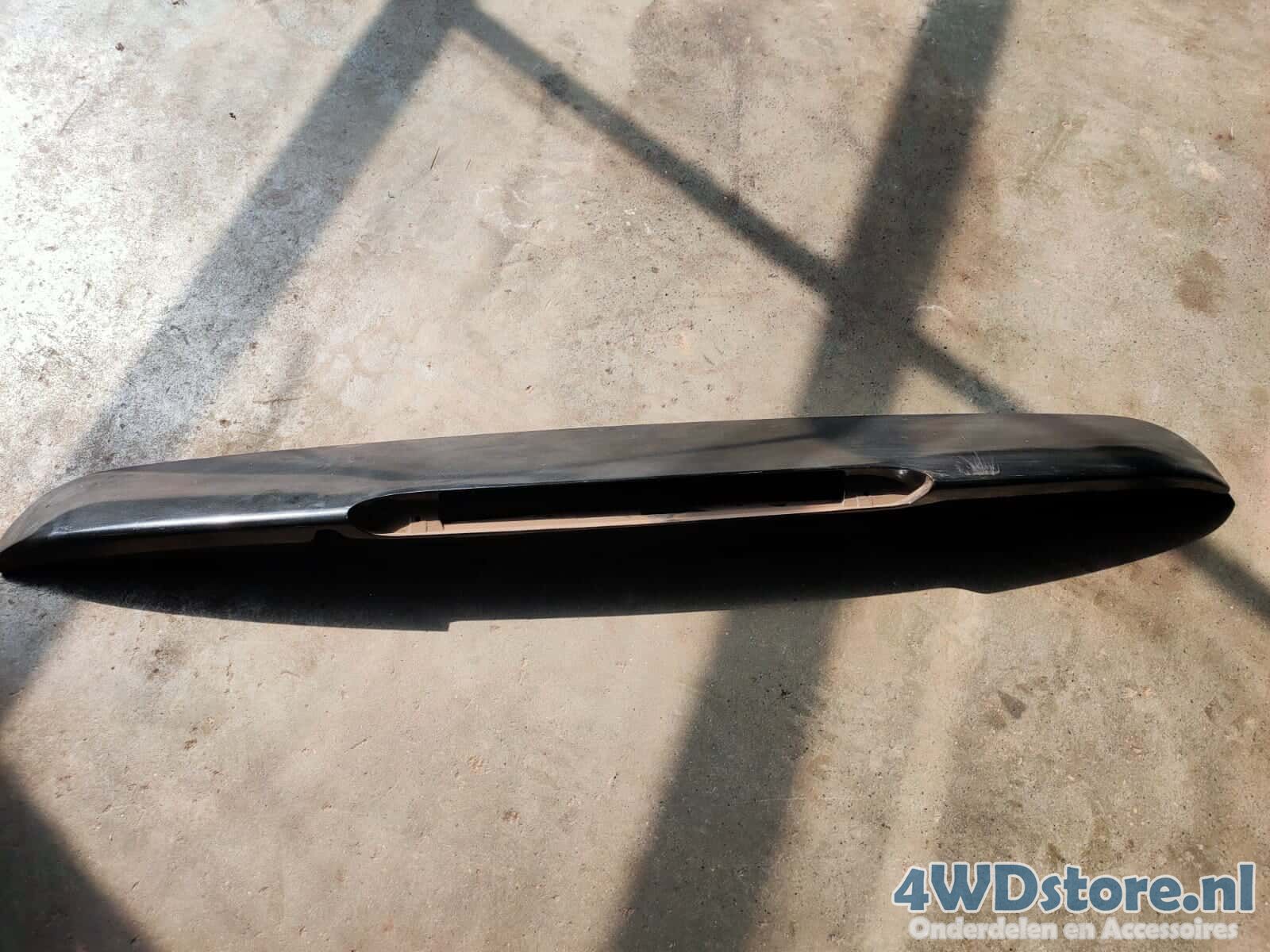 Ssangyong Rexton Achterspoiler third brake light usado en Menorca
