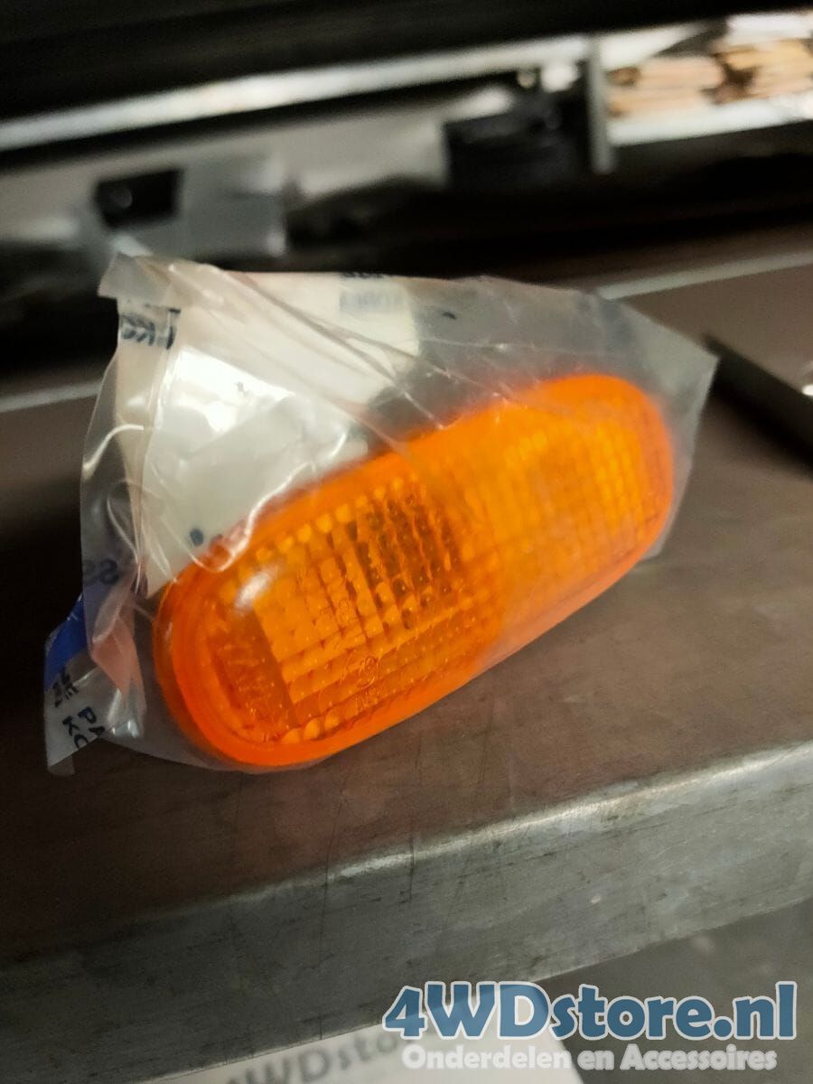 Ssangyong Knipperlicht zijscherm meedere modellen 8340008103 blinker single usado en Menorca