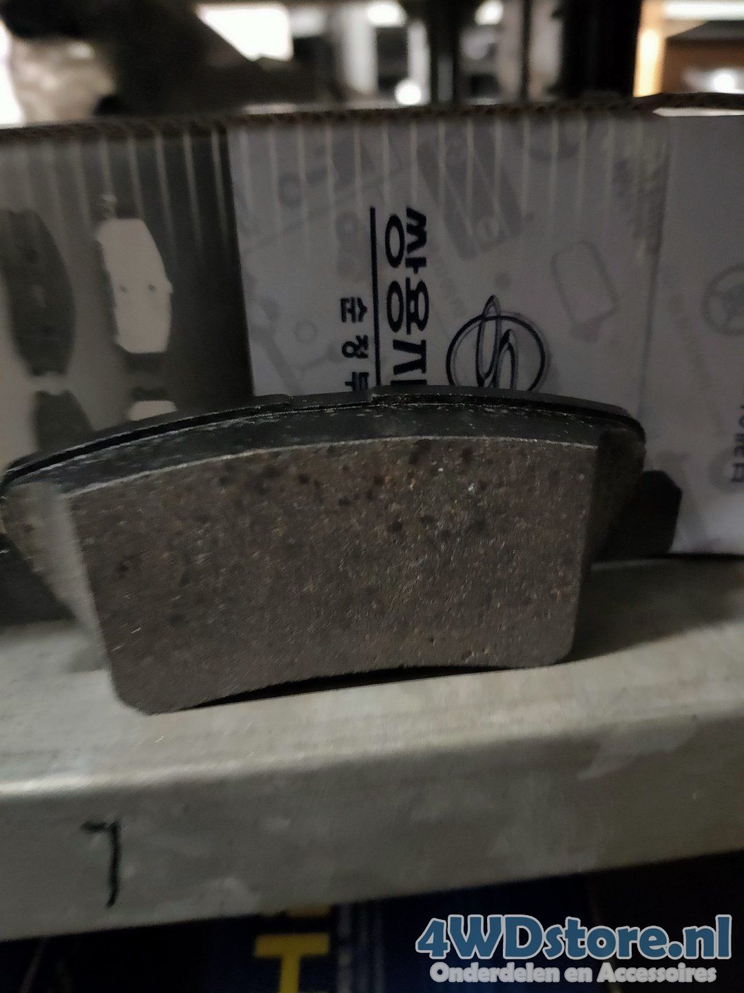 Ssangyong Tivoli Remblokken ACHTER 48413350B0 brake pad set usado en Menorca