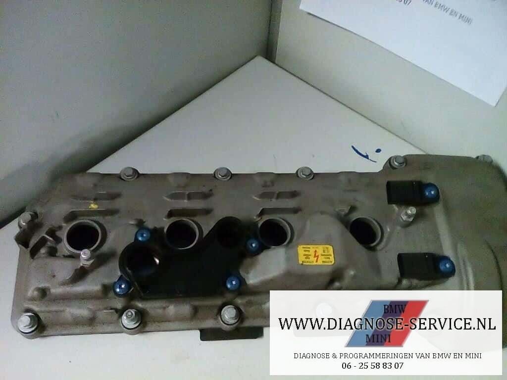 BMW M3 V8 E90 E92 E93 Kleppendeksel bank 2 links cil 5 tot 8 original num 7838268 valve cap usado en Menorca foto 4