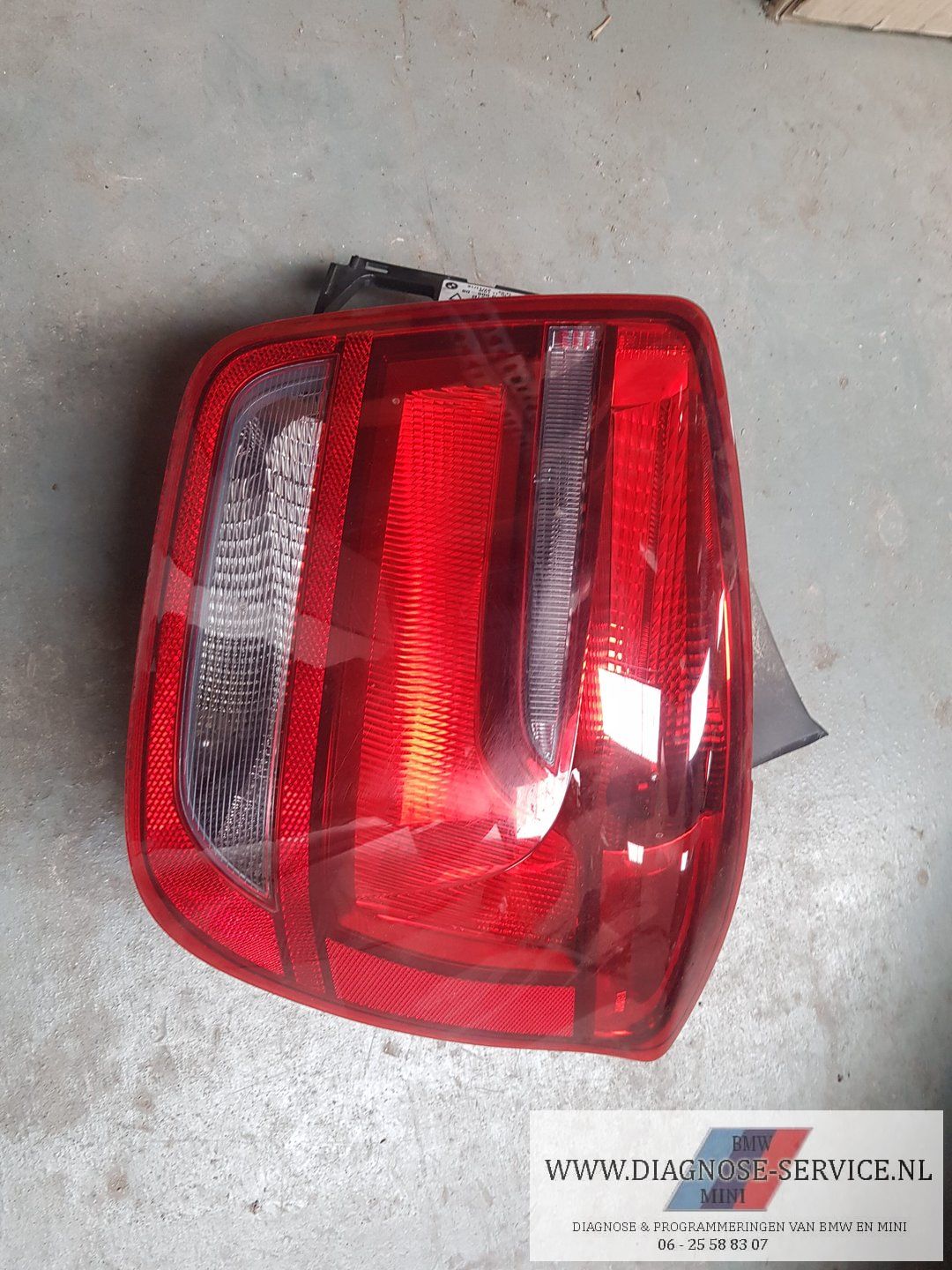 BMW 1 Serie F20 F21 achterlicht rechts low Valeo 63217270096 grille rear light single usado en Menorca