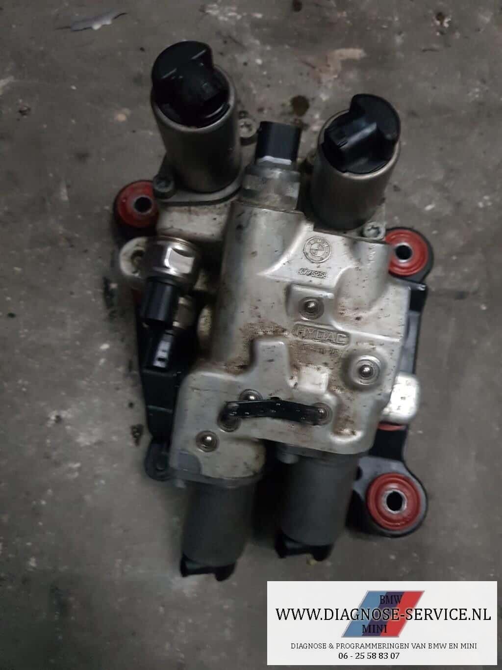 BMW F10 F11 F07 5 serie F01 F02 7 serie kleppenblok dynamic drive 6775258 solenoid suspension control usado en Menorca