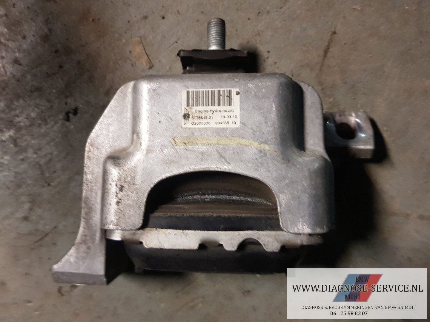 Mini cooper one R56 R55 R572006/2014 motorsteun 6778645 engine mount engine rubber usado en Menorca