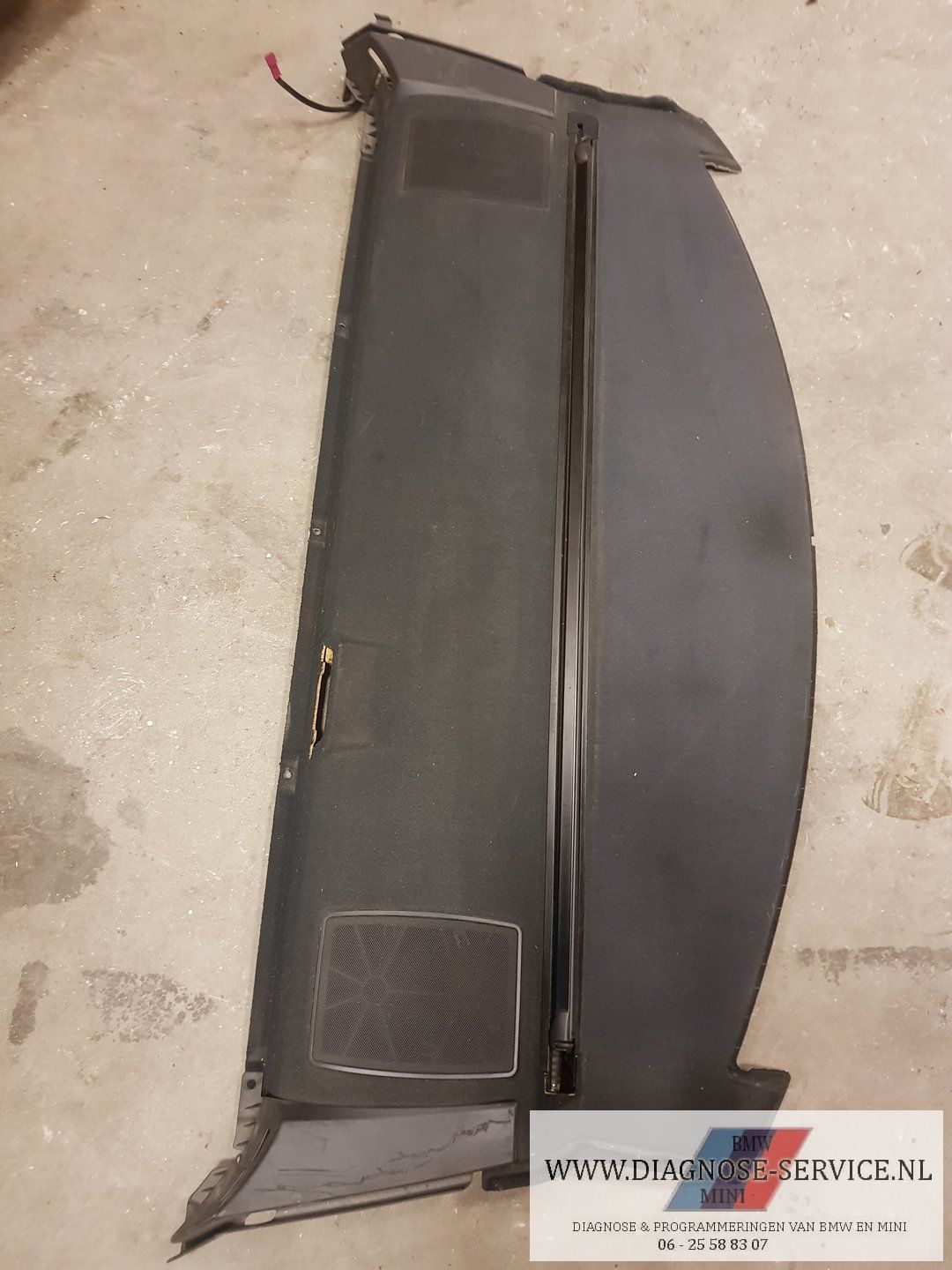 BMW 5er M5 E60 hoedenplank met zonnerollo rollo 5146 7897602 rear shelf roll cover usado en Menorca